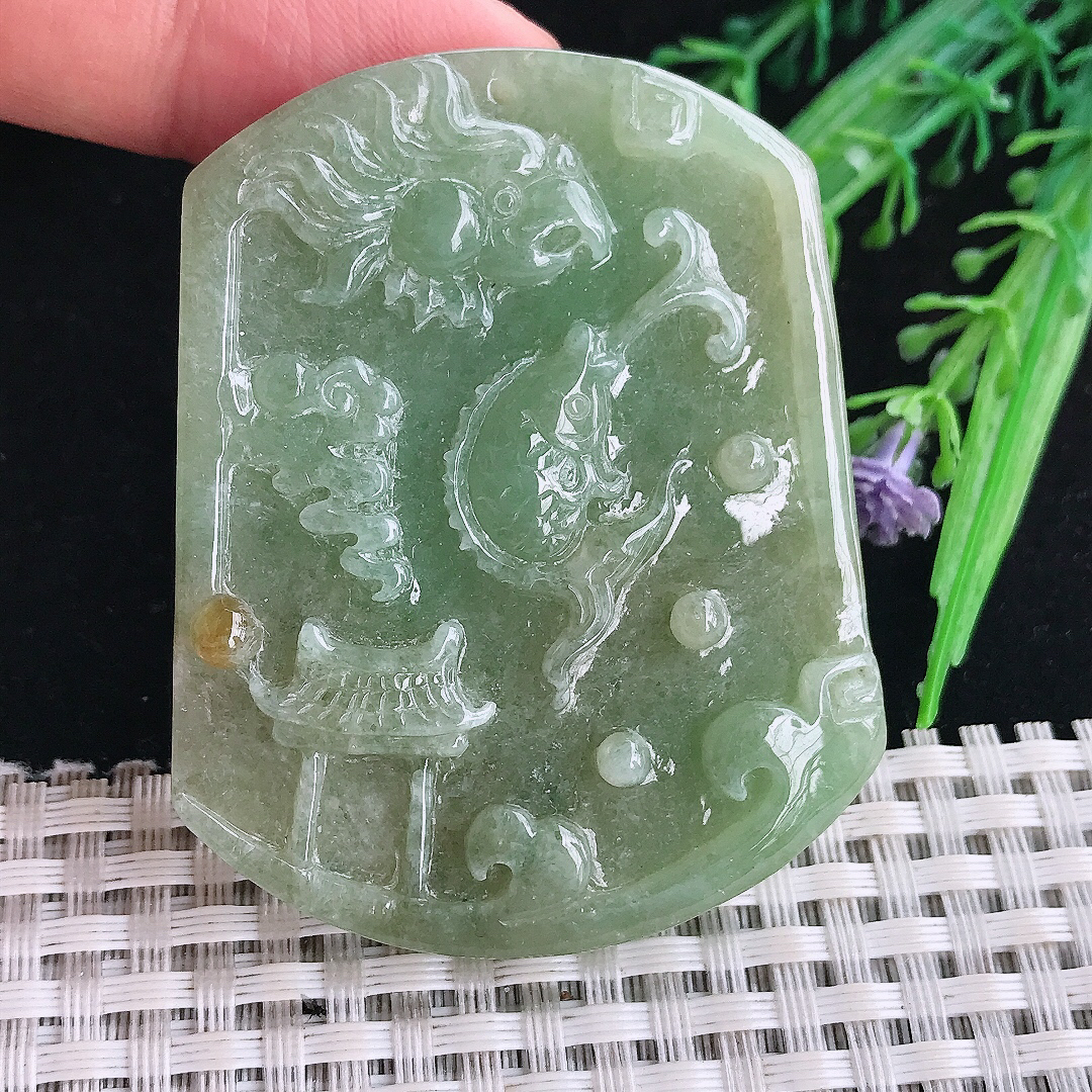 自然光57/45.5/6.5老坑精美温润满绿鱼跃龙门望女成凤吊坠翡翠挂件百搭