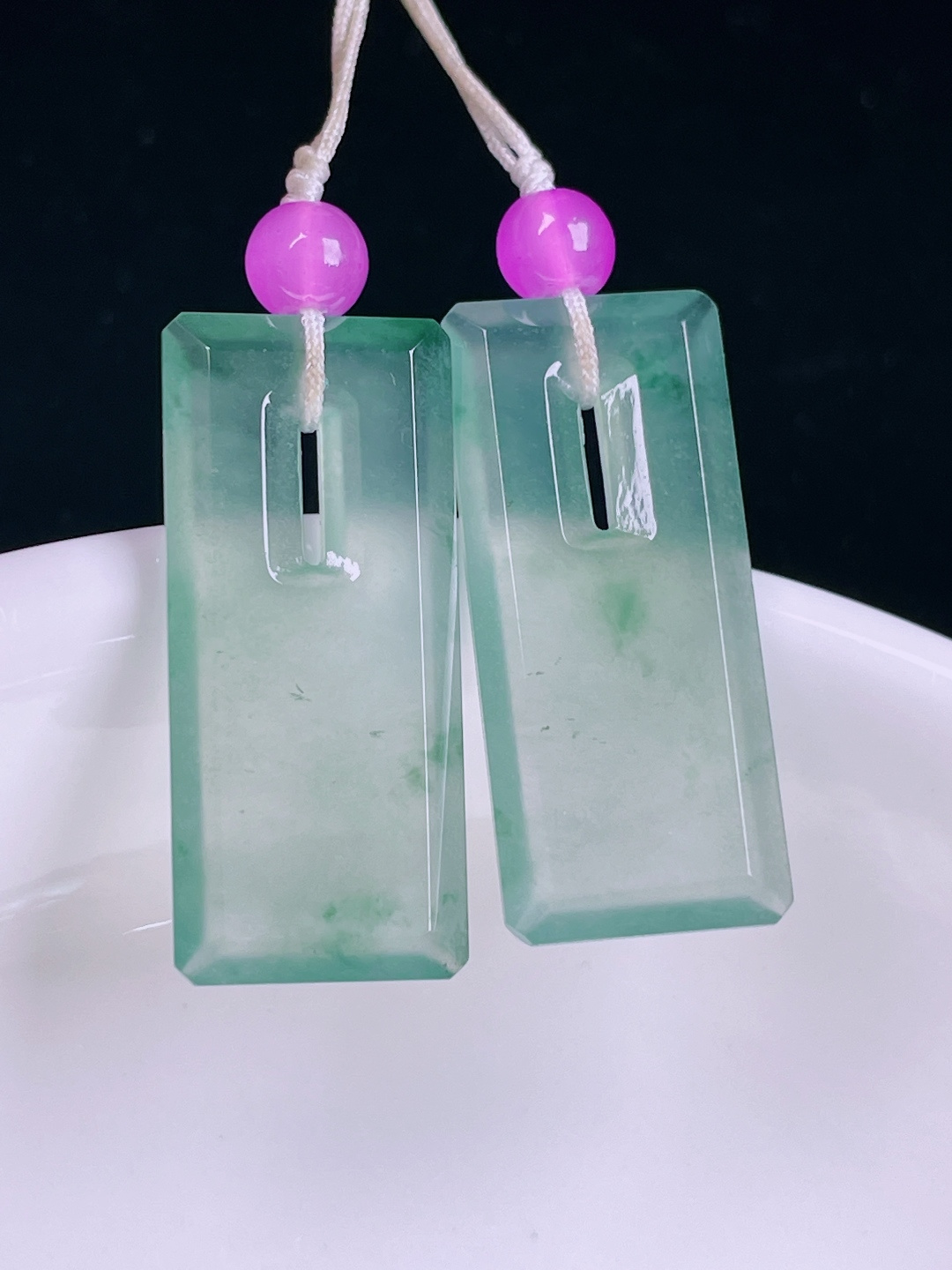 ️老种起光，细底通透，尺寸：裸石24.7/11/2.8mm0627