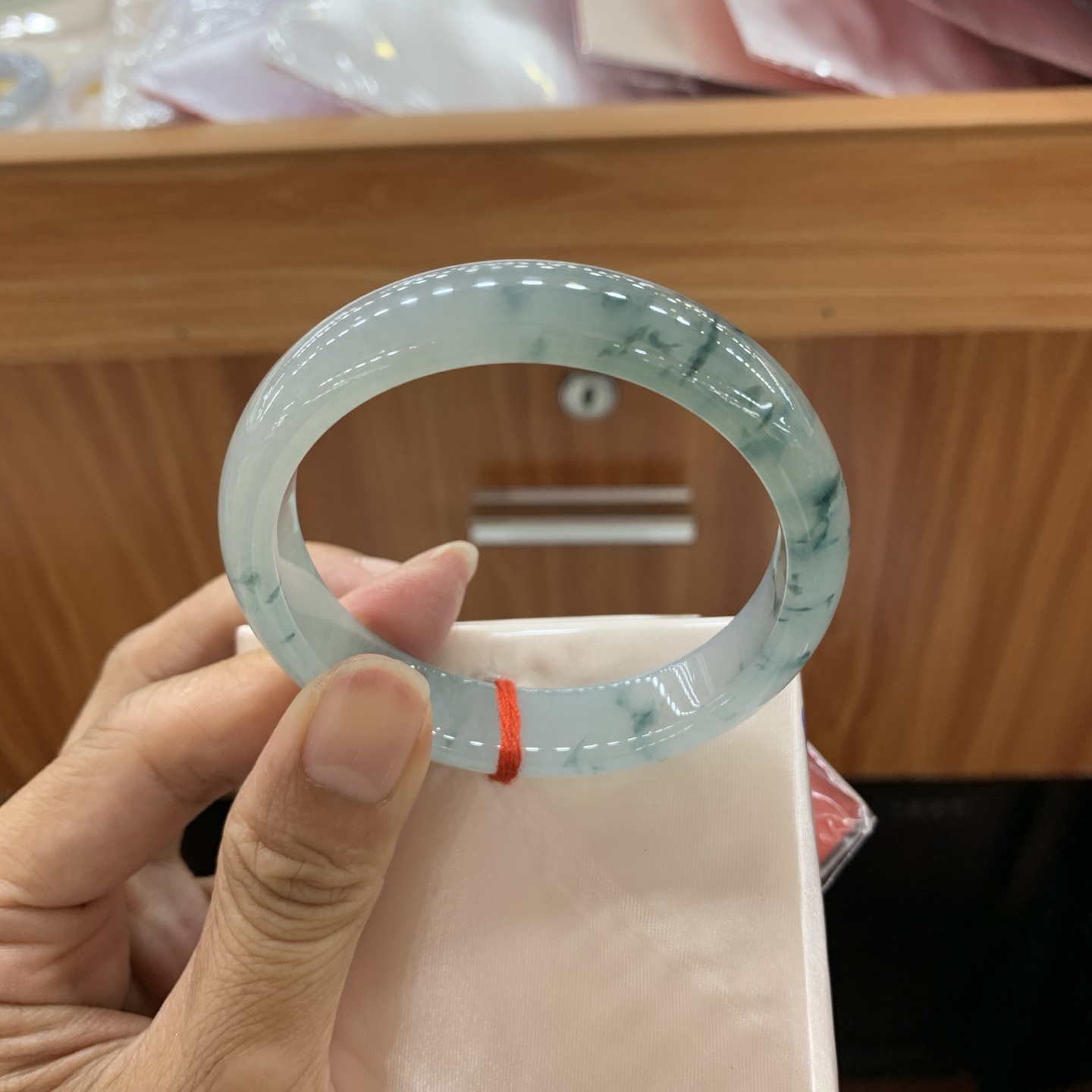 062618MMJ 冰飘花正圈翡翠手镯 53.3-12.3-7