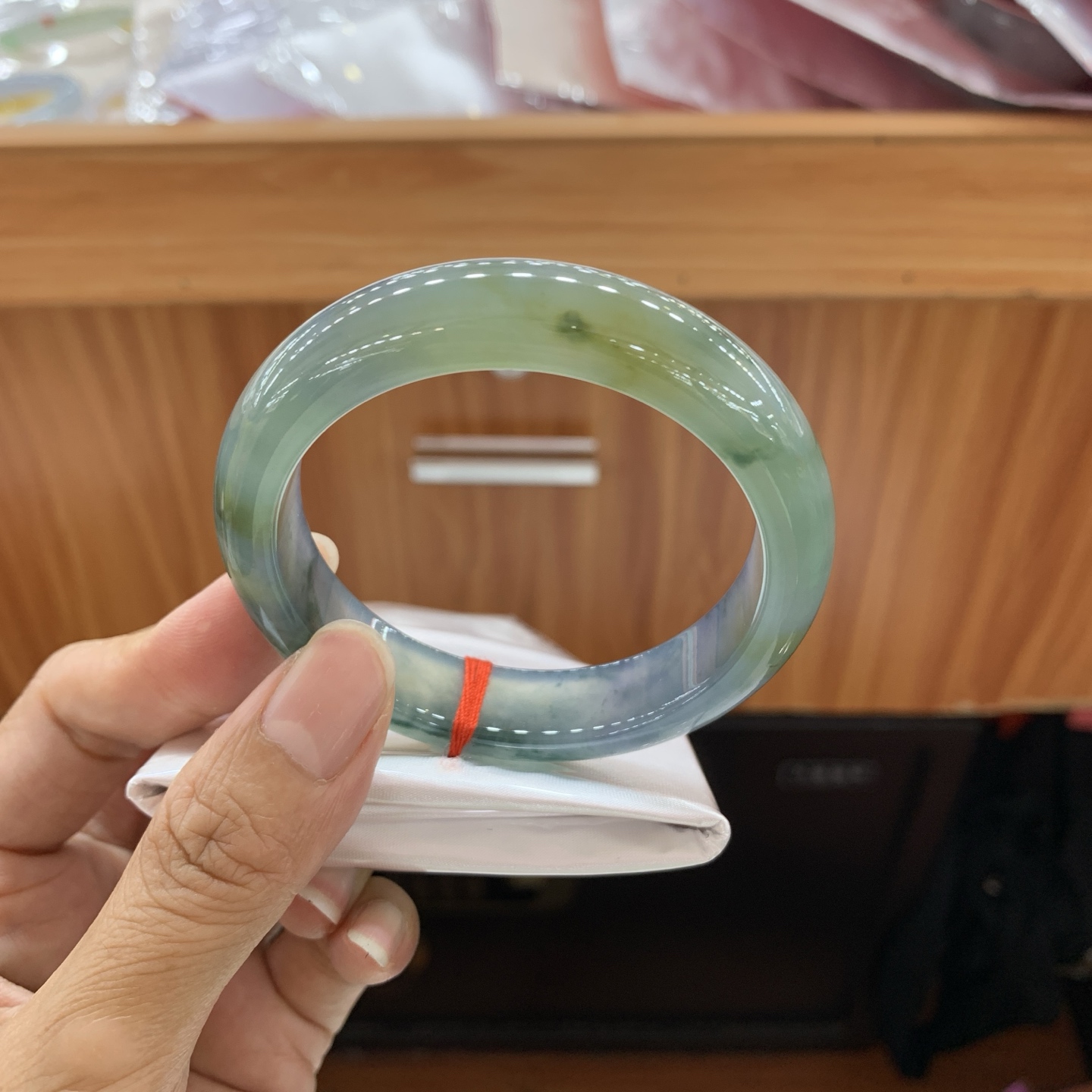 062628GX 双彩飘花正圈翡翠手镯 54.8-13-8.5