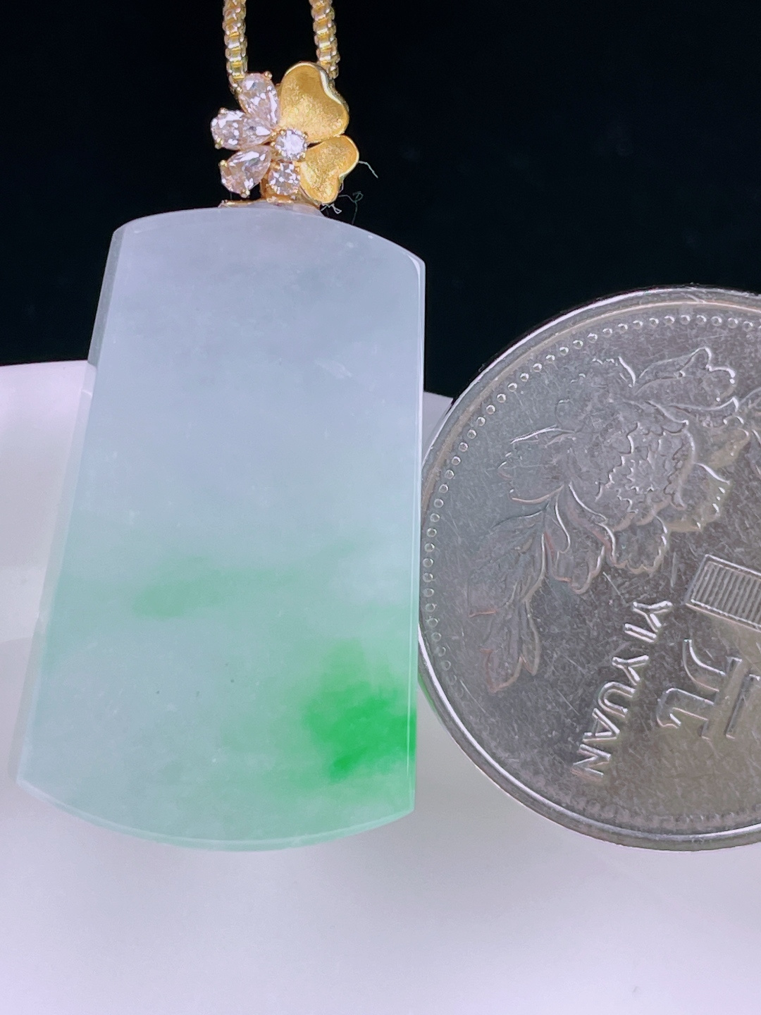 ️飘绿无事牌，老种起光，细底通透，尺寸：33裸石27/16.8/6mm0627