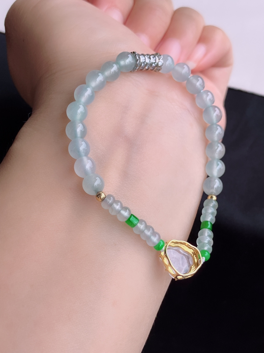冰透手串，晶莹剔透，尺寸6.3/4.6/自然光实拍