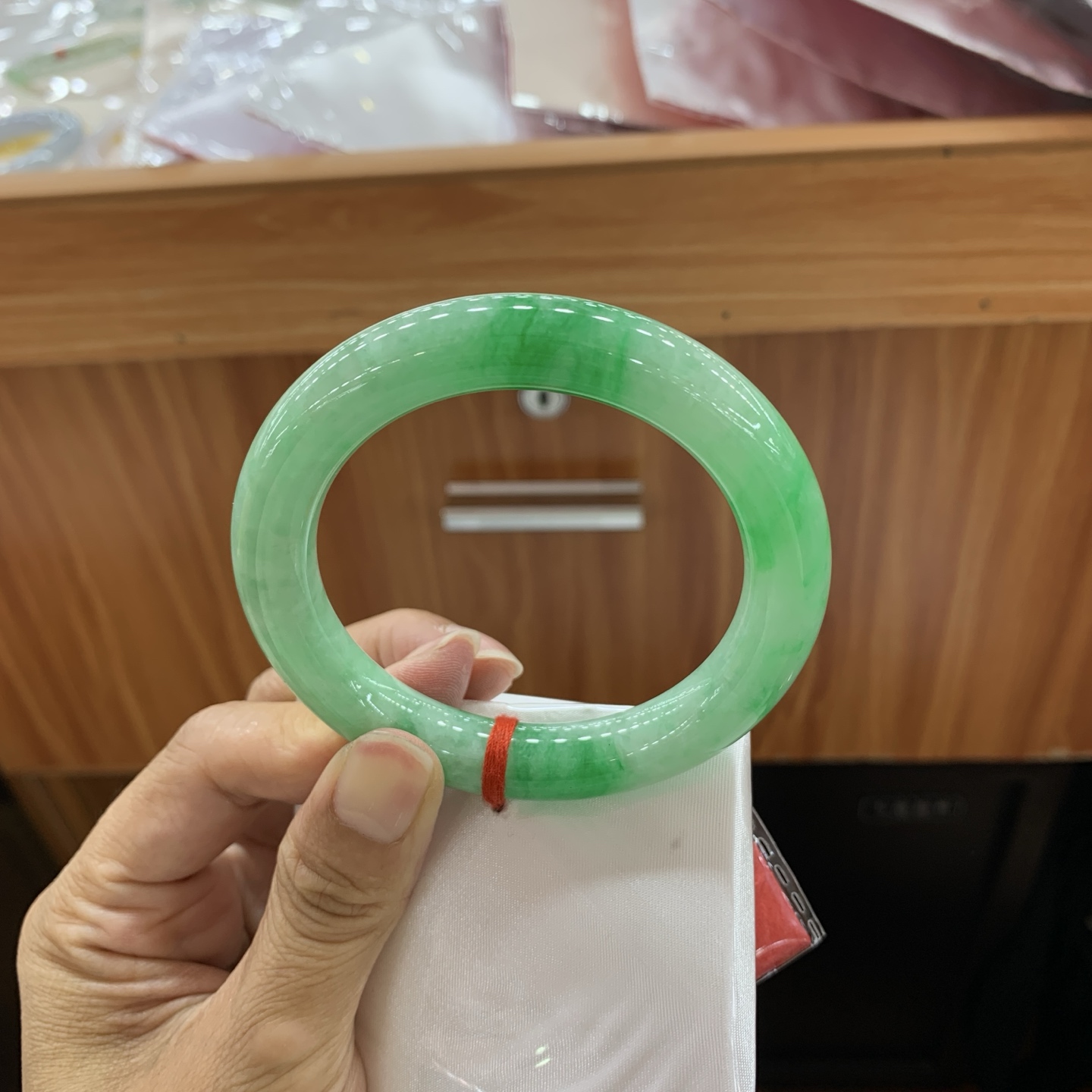 满绿飘绿正圈翡翠手镯 56.2-10.5