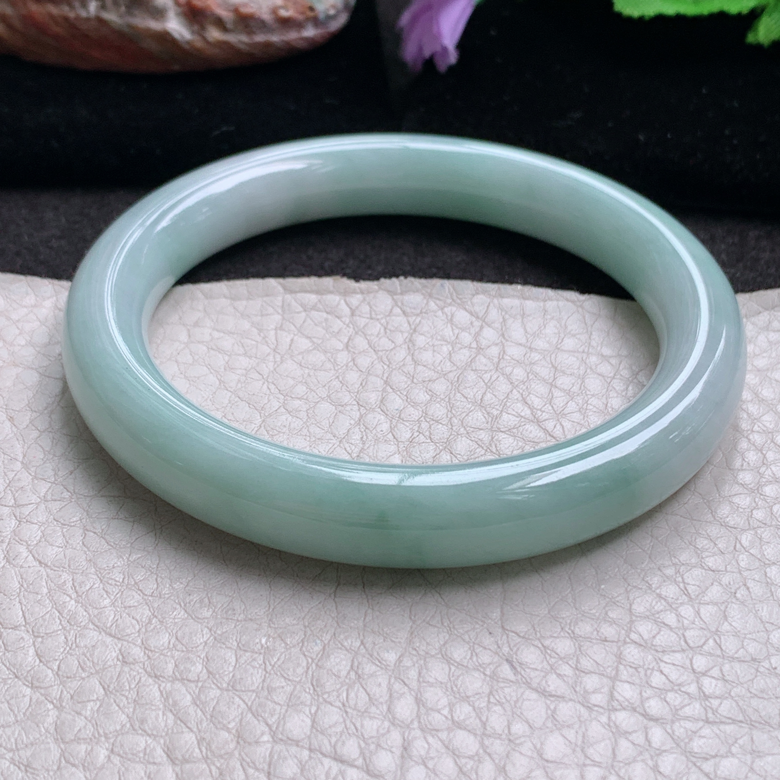 js实拍59.5*10.5*10美人镯 缅甸翡翠a货玉手镯 清新胶感圆条玉手环
