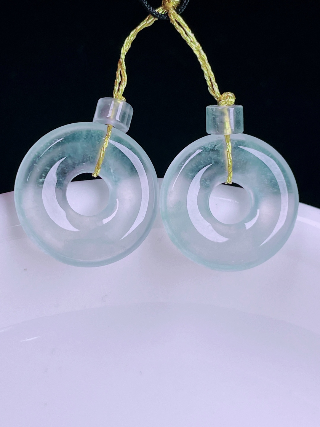 ️老种起光，细底通透，尺寸：裸石13.7/3mm0627