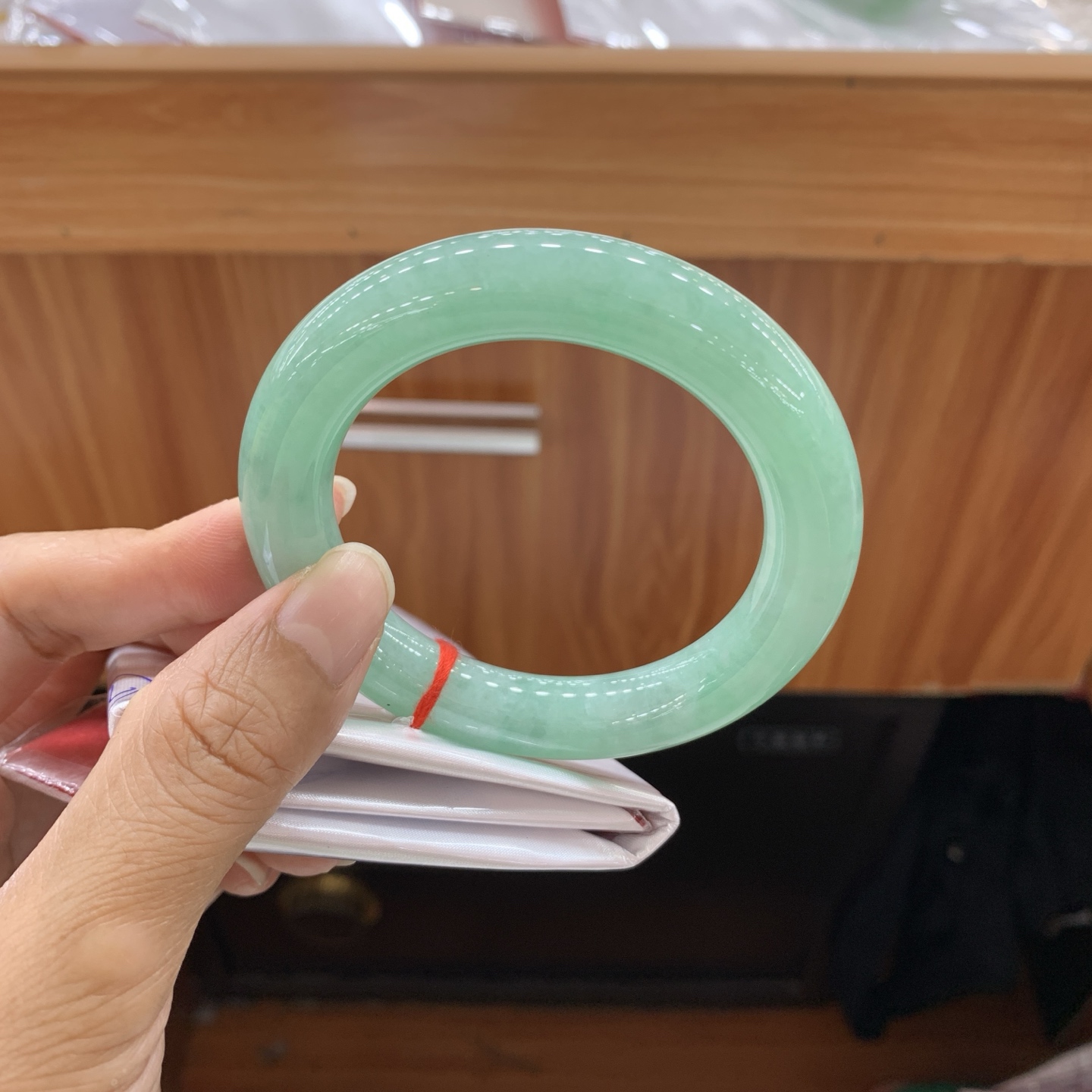 满绿圆条翡翠手镯 54.1-11.4-11.5
