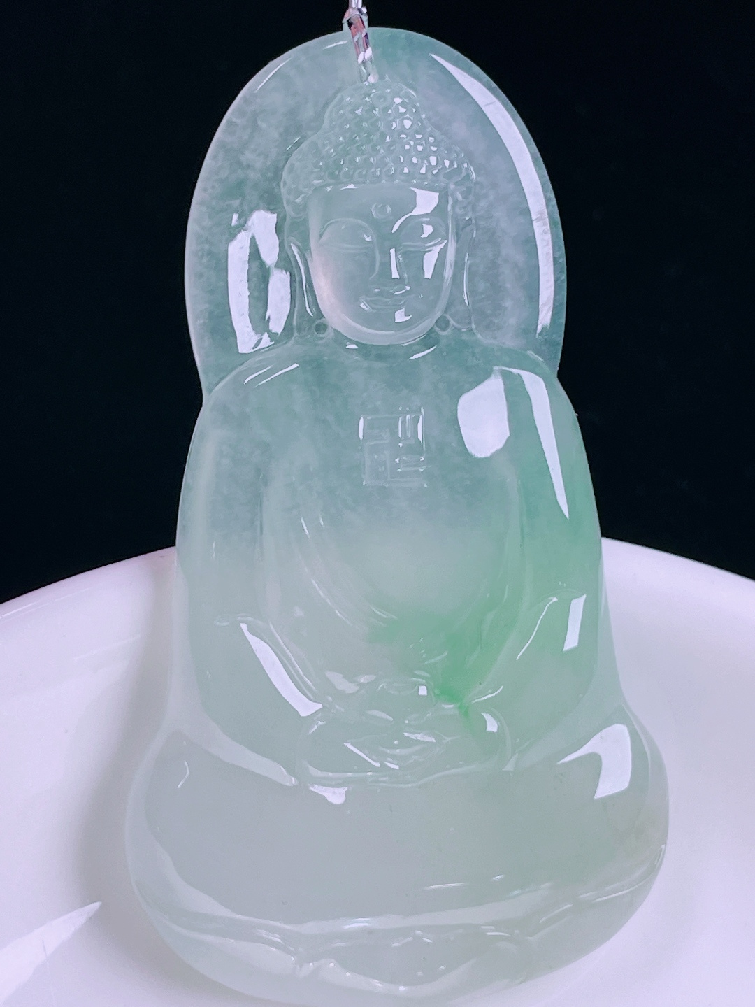 ️冰绿观音，老种起光，细底通透，尺寸：58/33.2/5.8mm0627