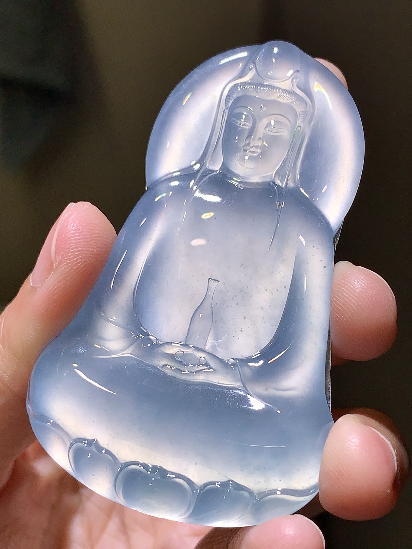 ️ 【冰紫观音】 尺寸：67.2×41.8×4.8mm 玉质冰莹，禅意自显
