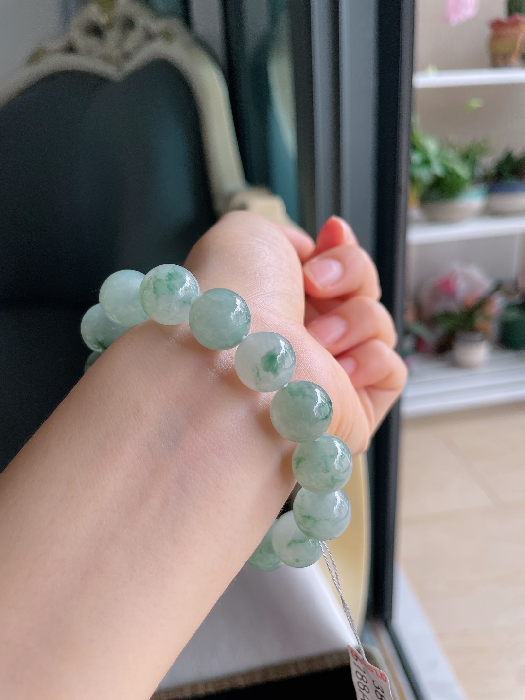 缅甸天然翡翠A货，冰飘花手串，尺寸：13mm。【编3811】