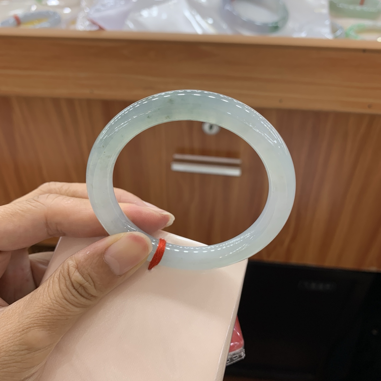 062605GX 底色小圆条翡翠手镯 53.8-9-8.8