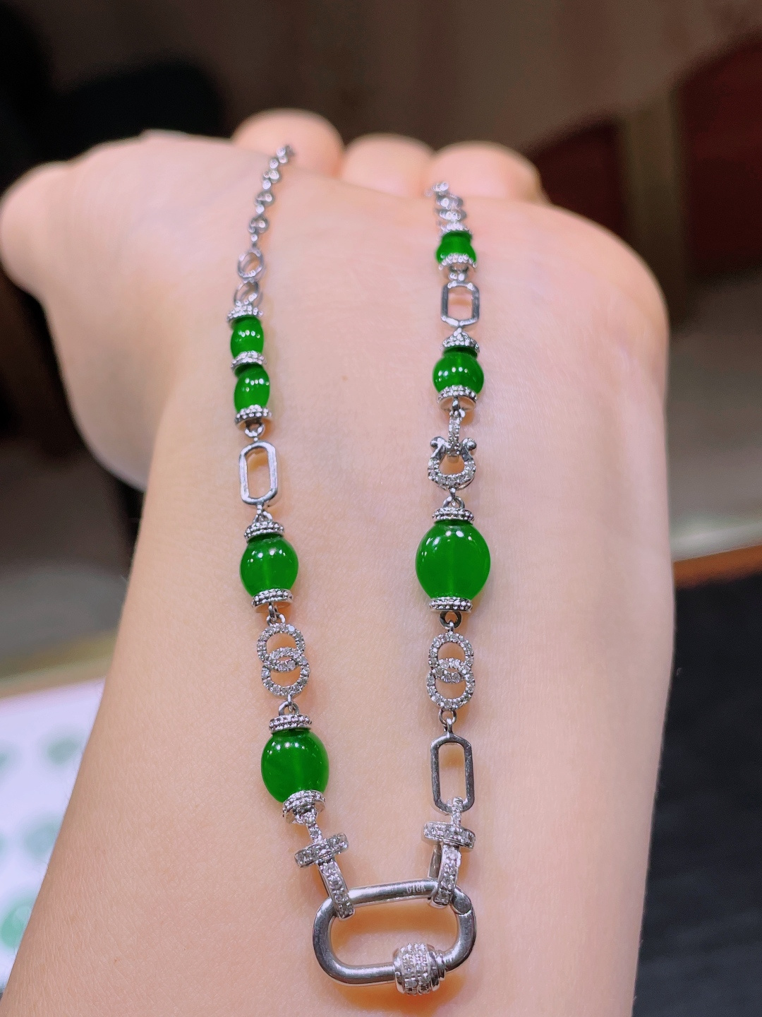 冰绿链，老种起光，细底通透，尺寸：8/7/2.6mm0627