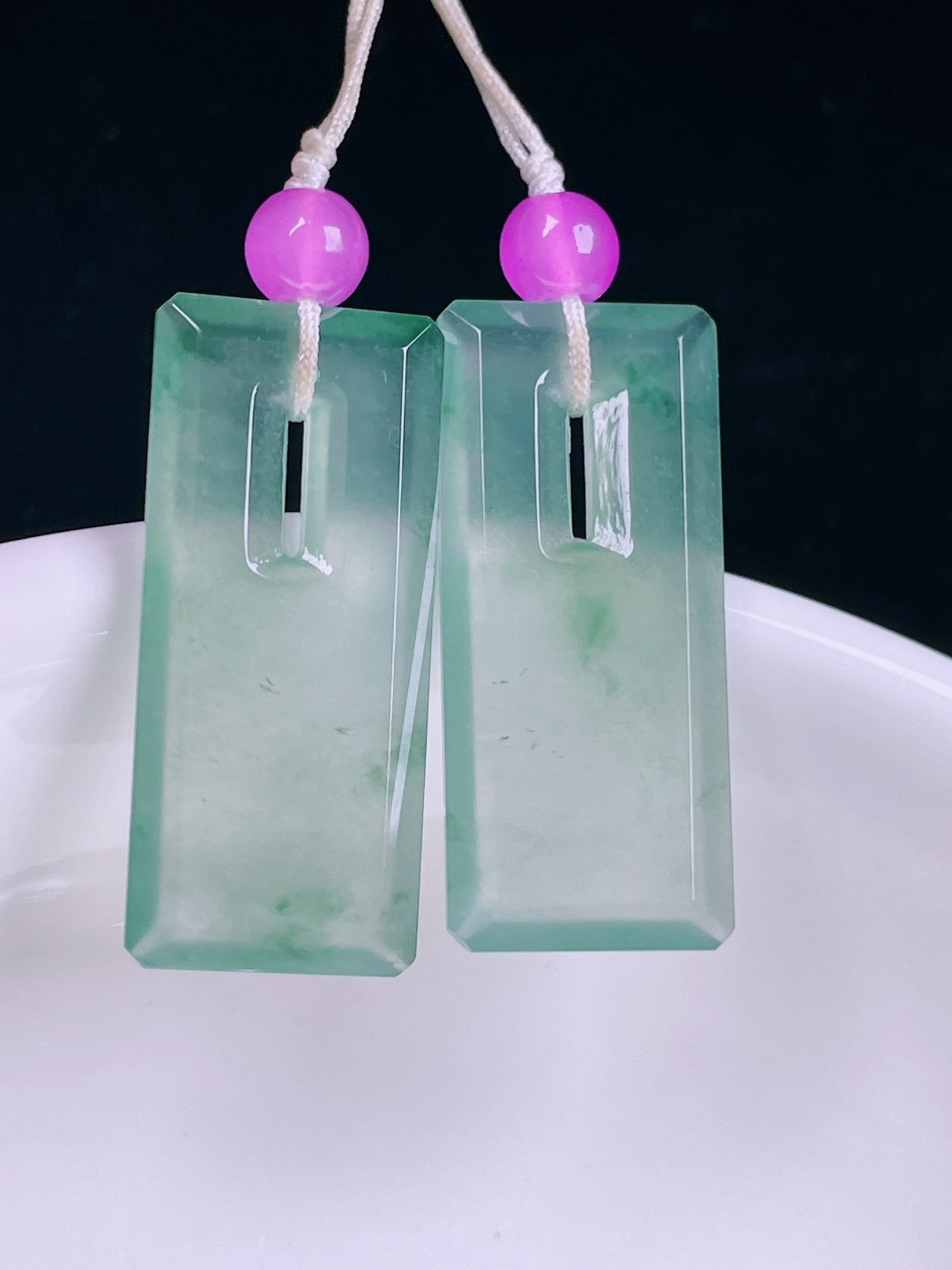 ️老种起光，细底通透，尺寸：裸石24.7/11/2.8mm0627