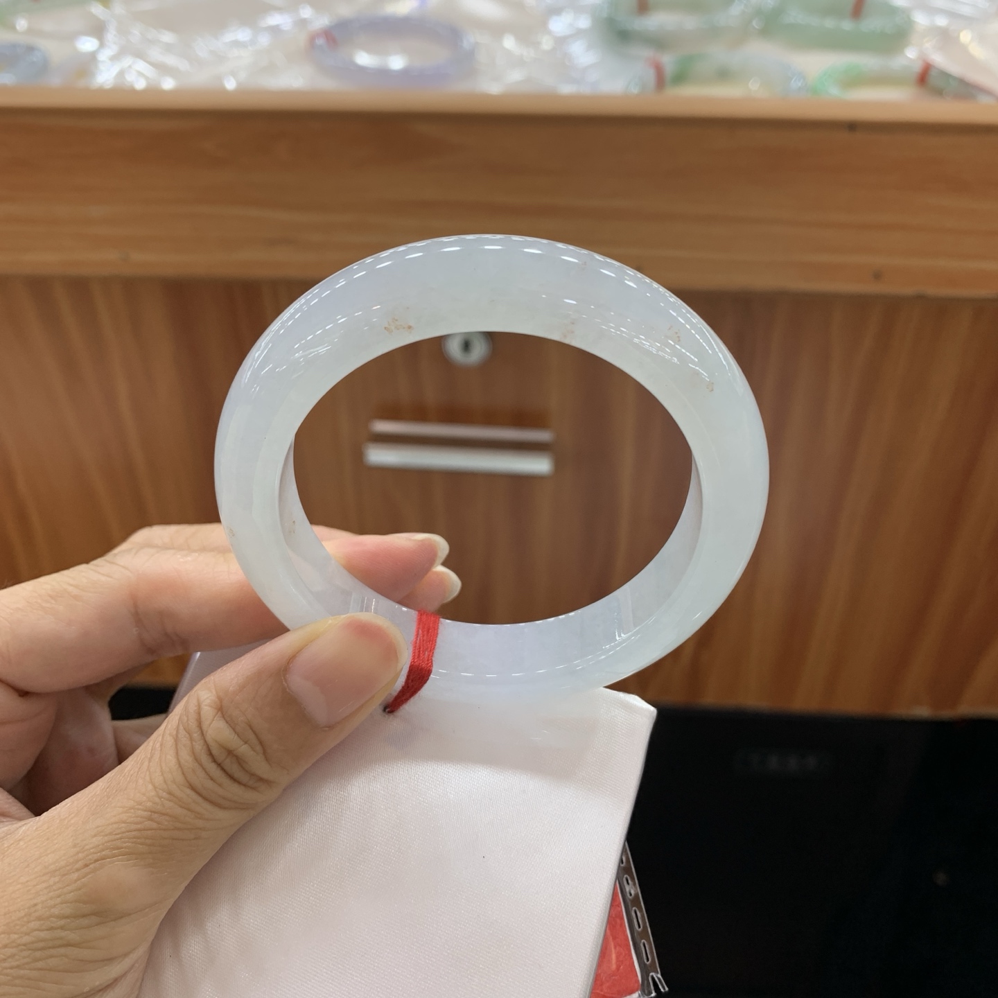 062602MMJ 冰正圈翡翠手镯 56-13-9.5