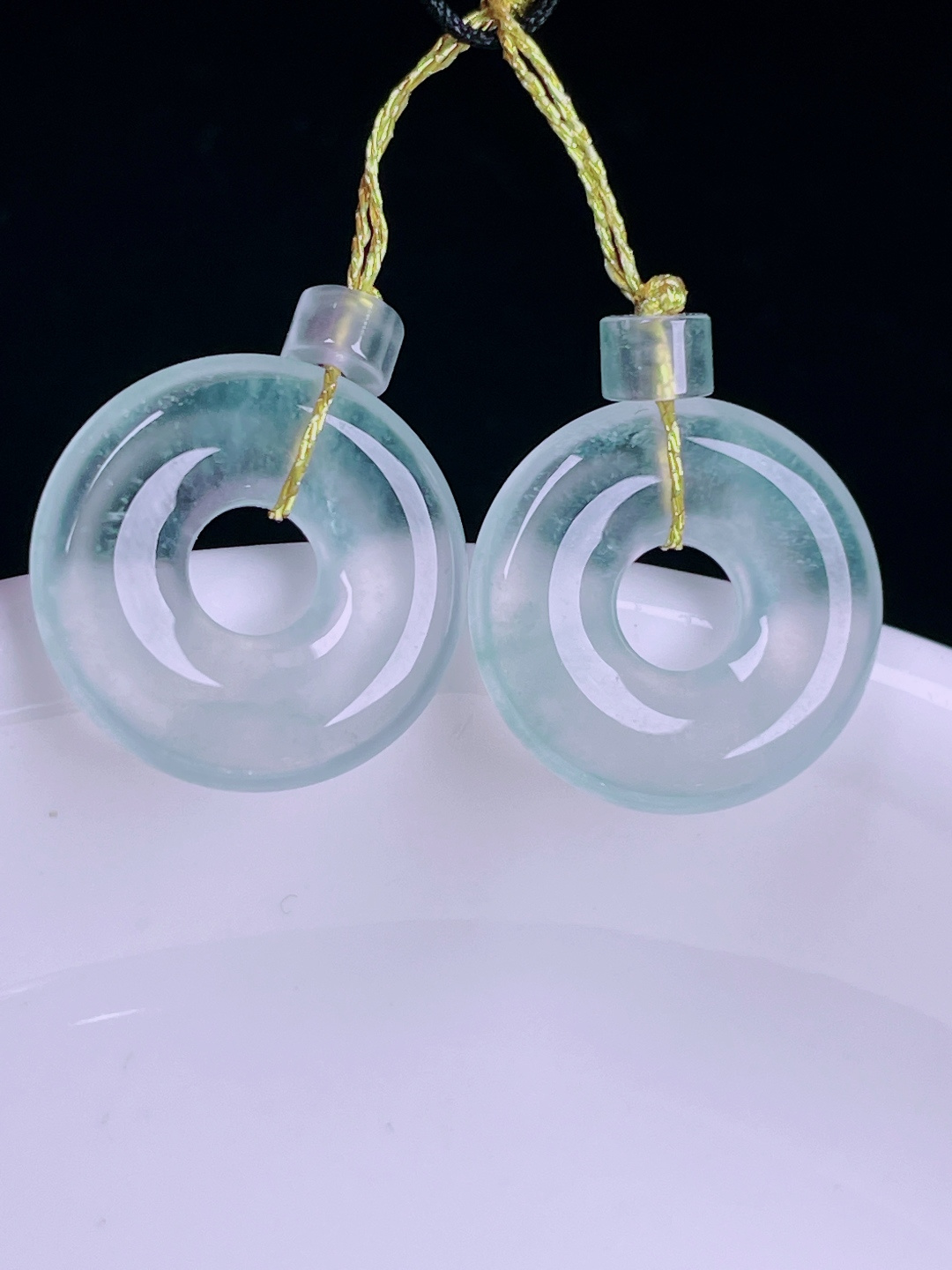 ️老种起光，细底通透，尺寸：裸石13.7/3mm0627
