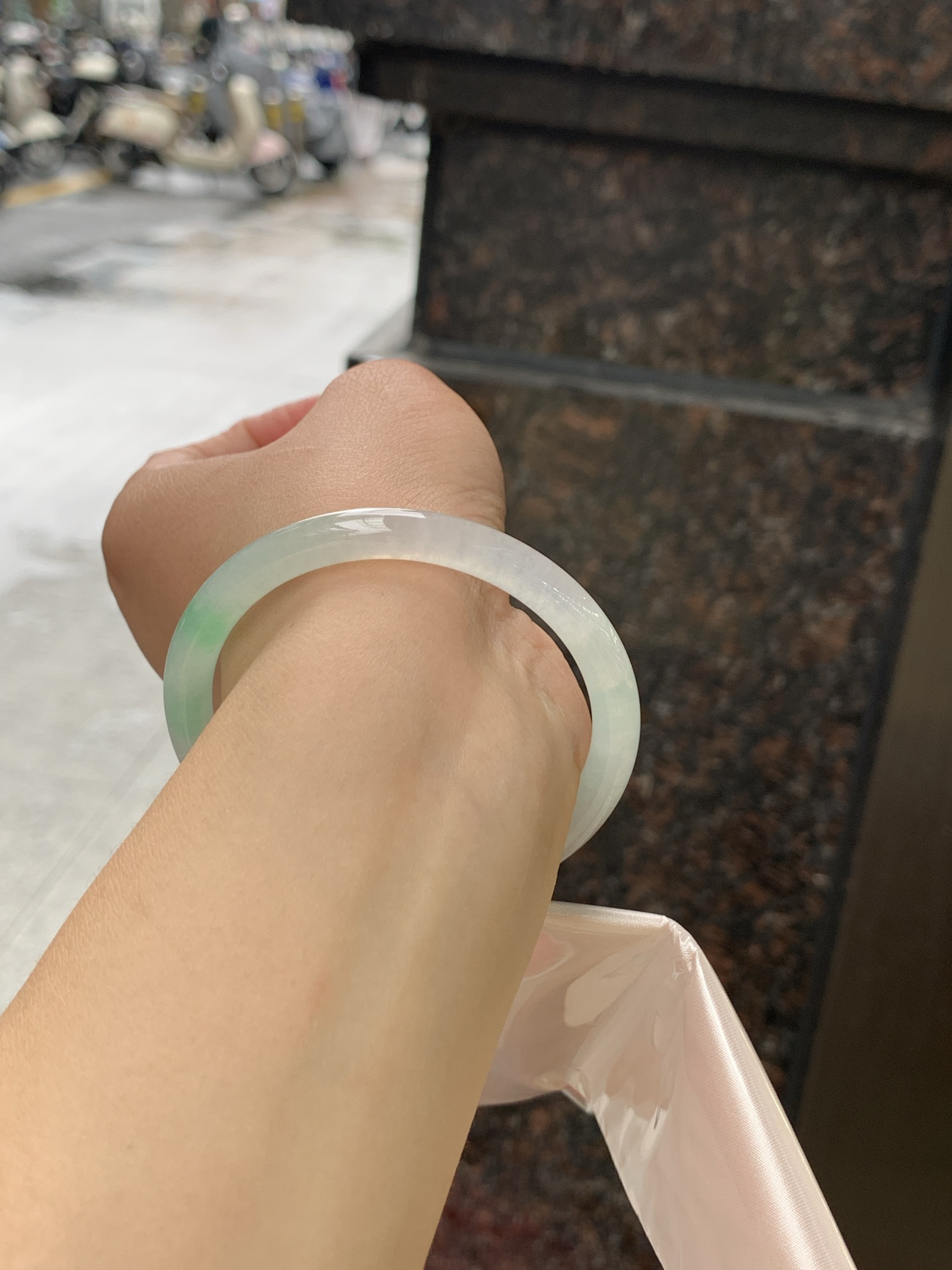 冰绿美人条 53.8-6.3-6.6 0628-N1103-4 打灯棉纹，底妆冰润，绿色青翠欲滴，精致高贵
