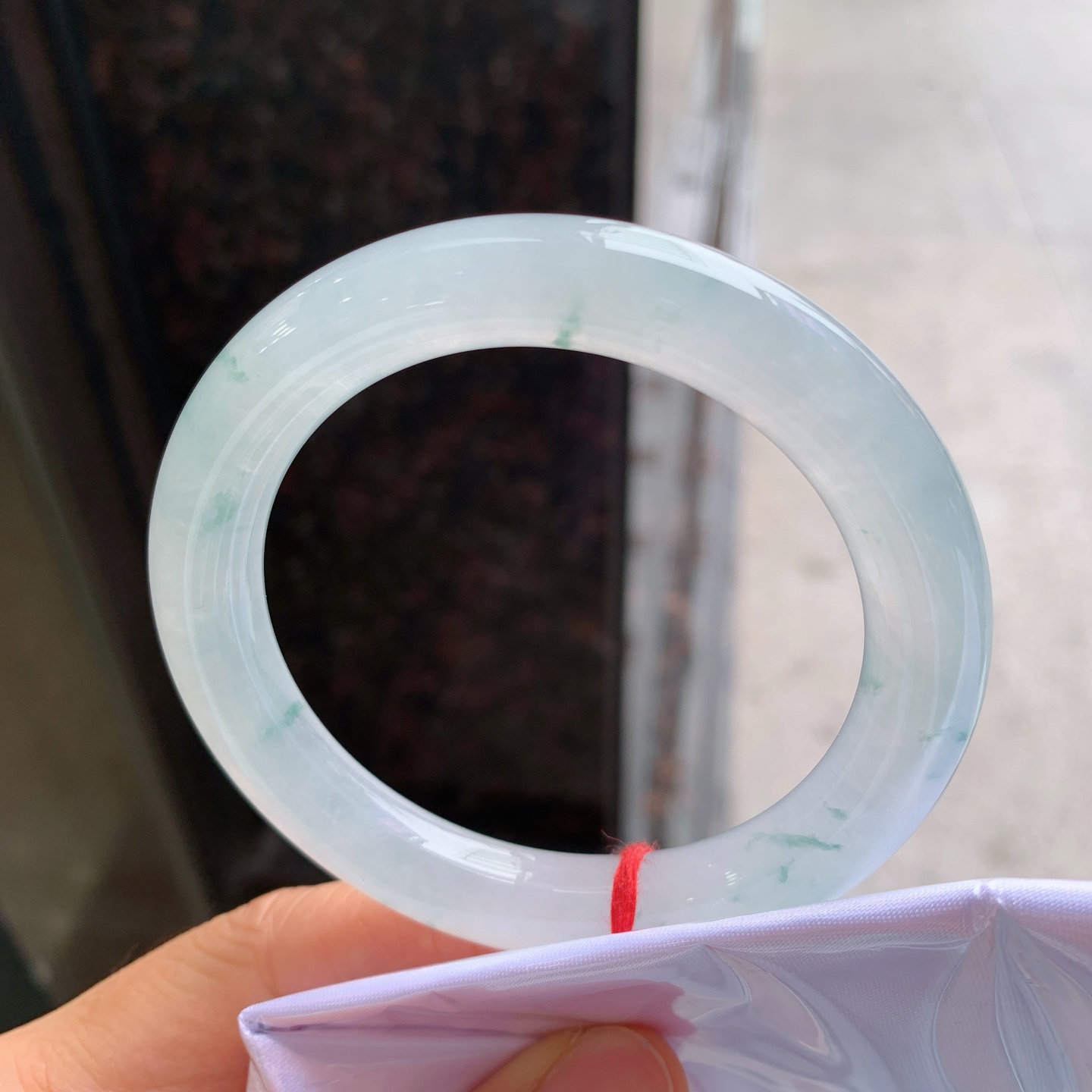 圆条冰飘花 微细纹 尺寸：55.2/10.2 清爽