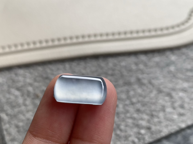 冰马鞍 尺寸：16.7×9.4×3.4