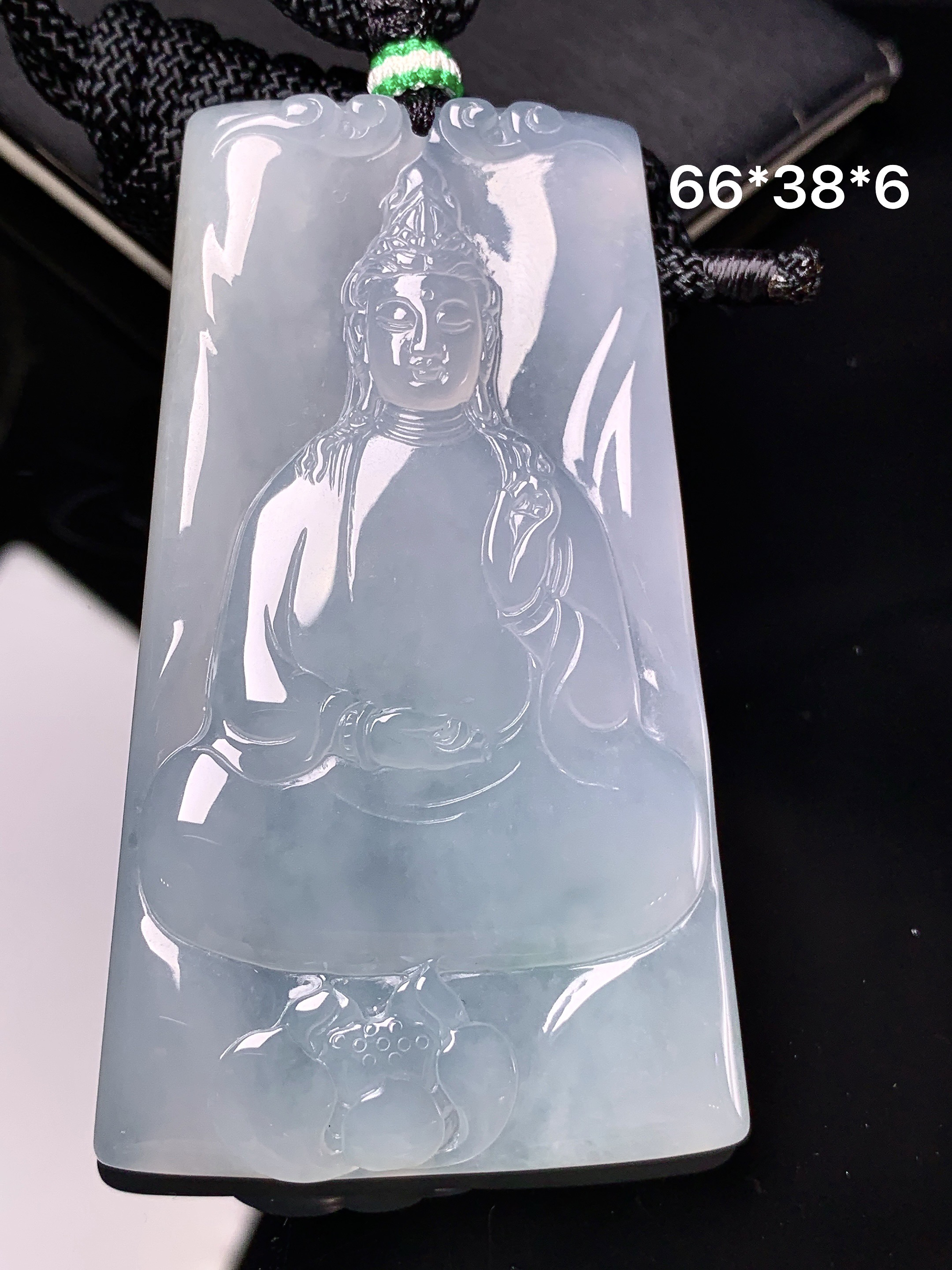 冰种观音菩萨吊坠 玉质细腻 色泽艳丽清新 整体尺寸66*38*6 a5
