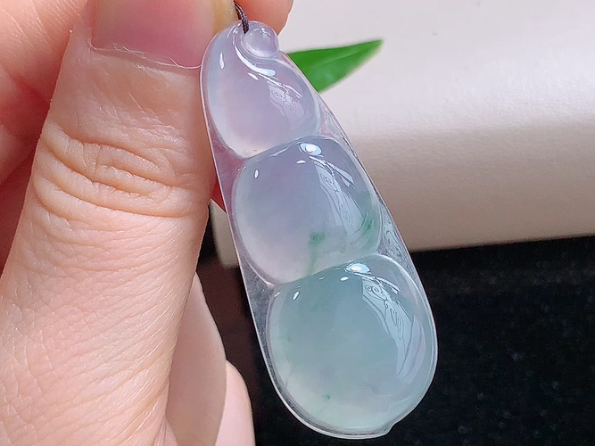 ️ 福豆，无裂，尺寸46.8-18.6-6.0mm，包A附证书