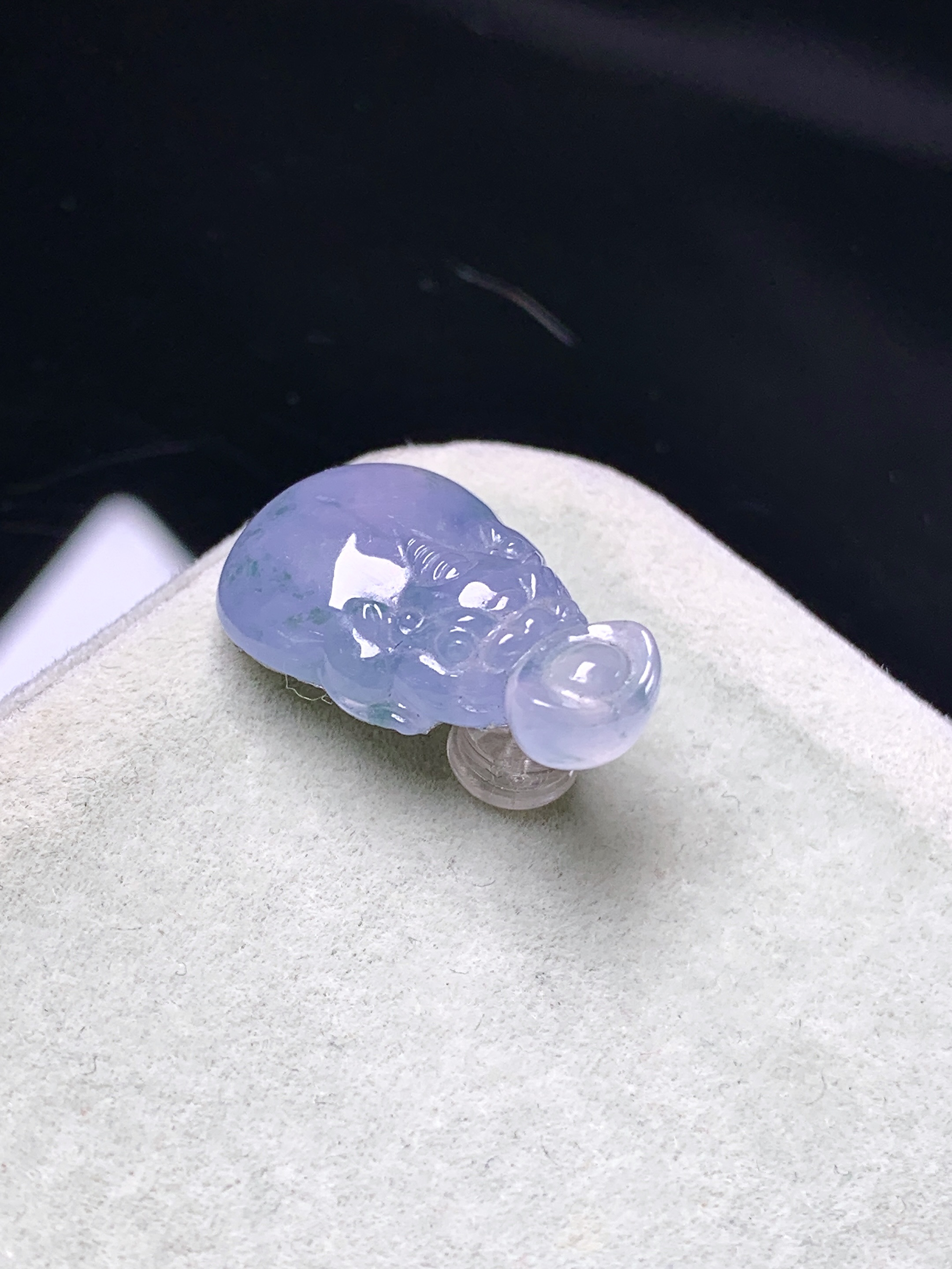 镶嵌款 紫罗兰貔貅吊坠 玉质细腻 色泽艳丽清新 整体尺寸21.2*12.8*5.2 2x