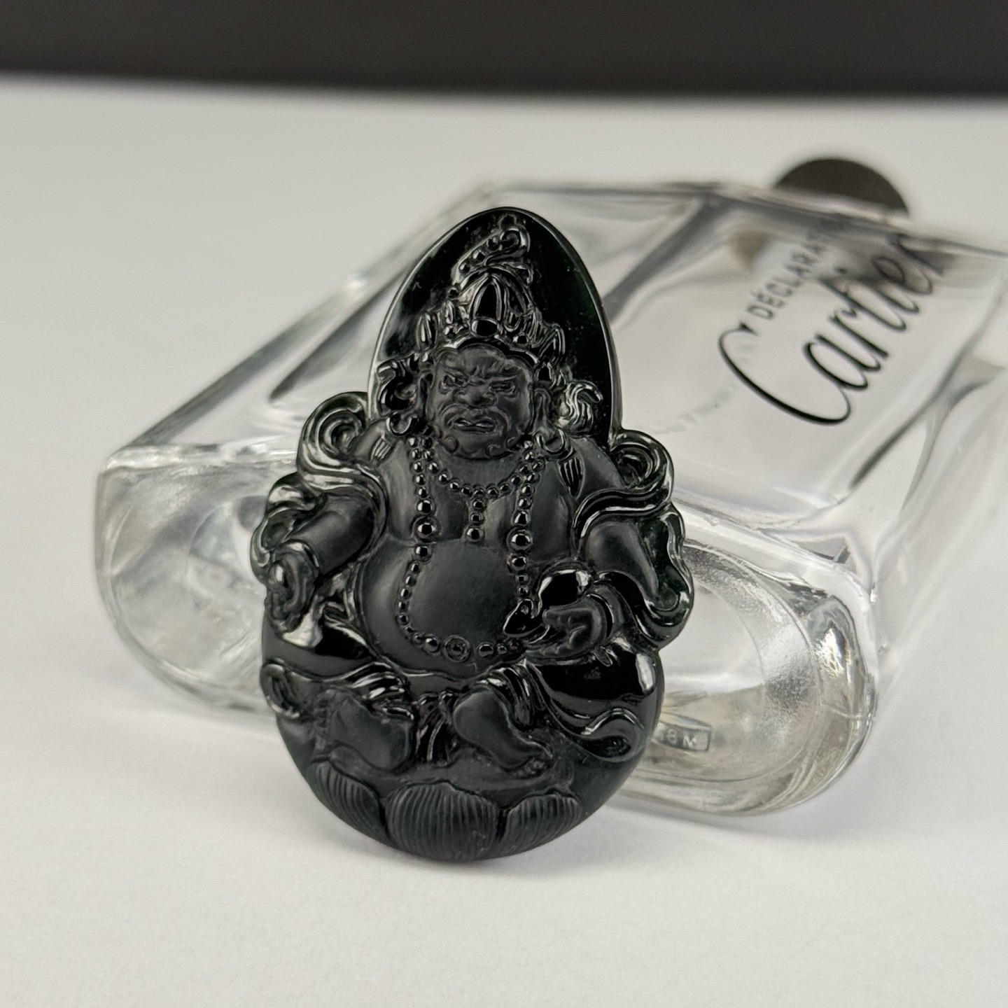 精品墨翠黄财神 种好色正 黑度极好  尺寸45.7