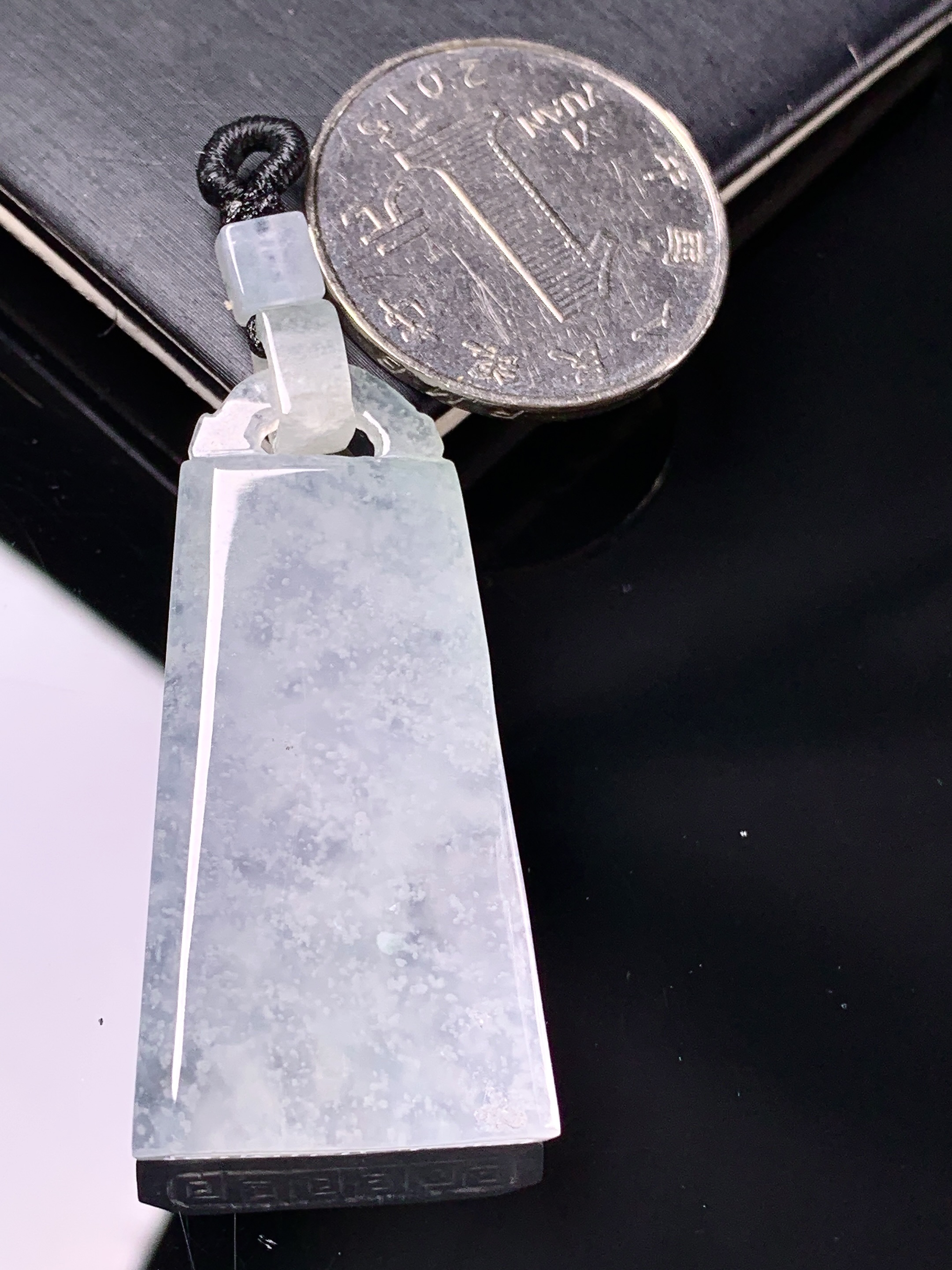 18k金镶嵌冰种竹节吊坠 玉质细腻 色泽艳丽清新 整体尺寸42.2*20.8*5.8 j1