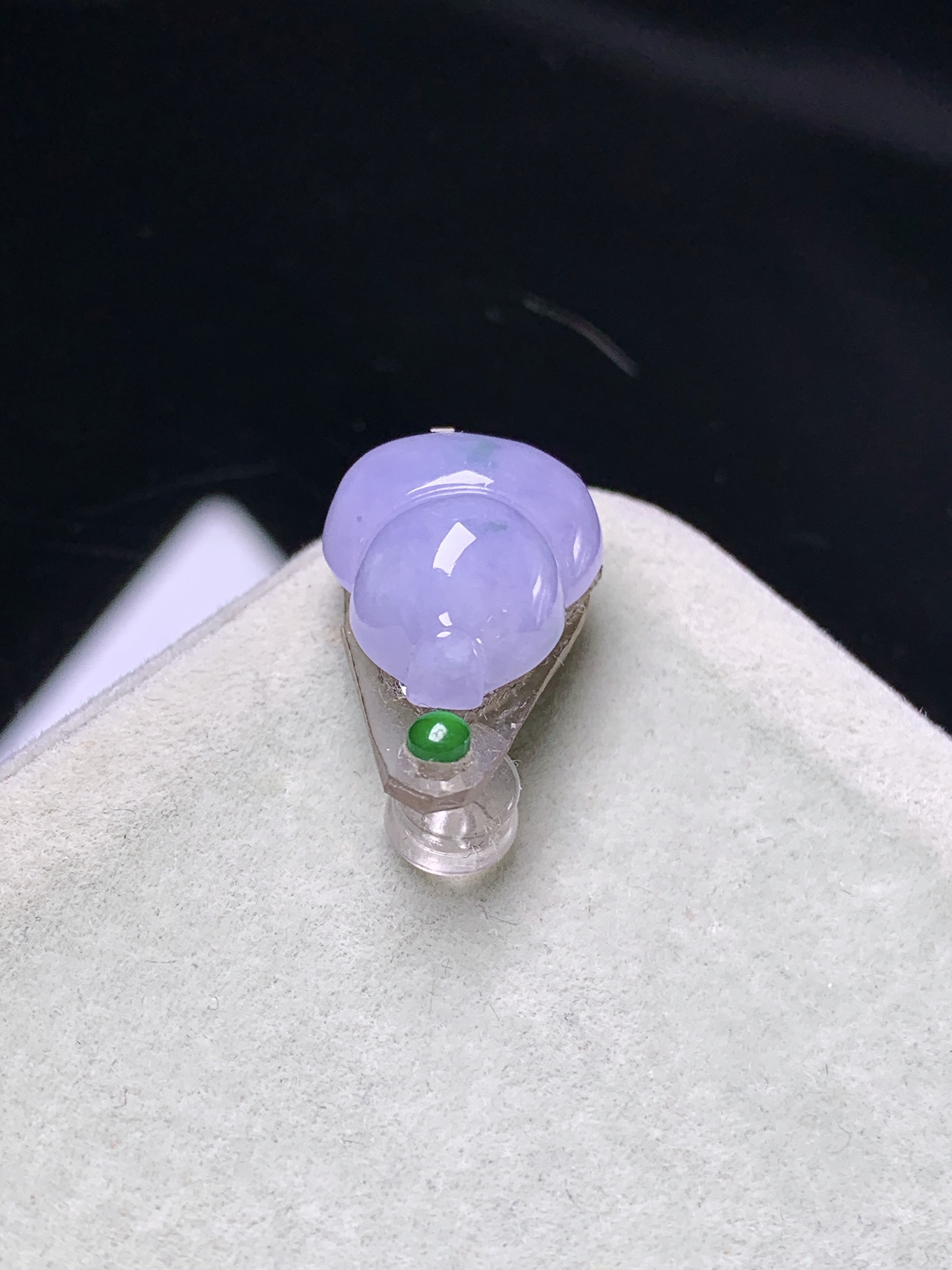 镶嵌款 紫罗兰葫芦吊坠 玉质细腻 色泽艳丽清新 整体尺寸14.5*11.8*5.5 2x