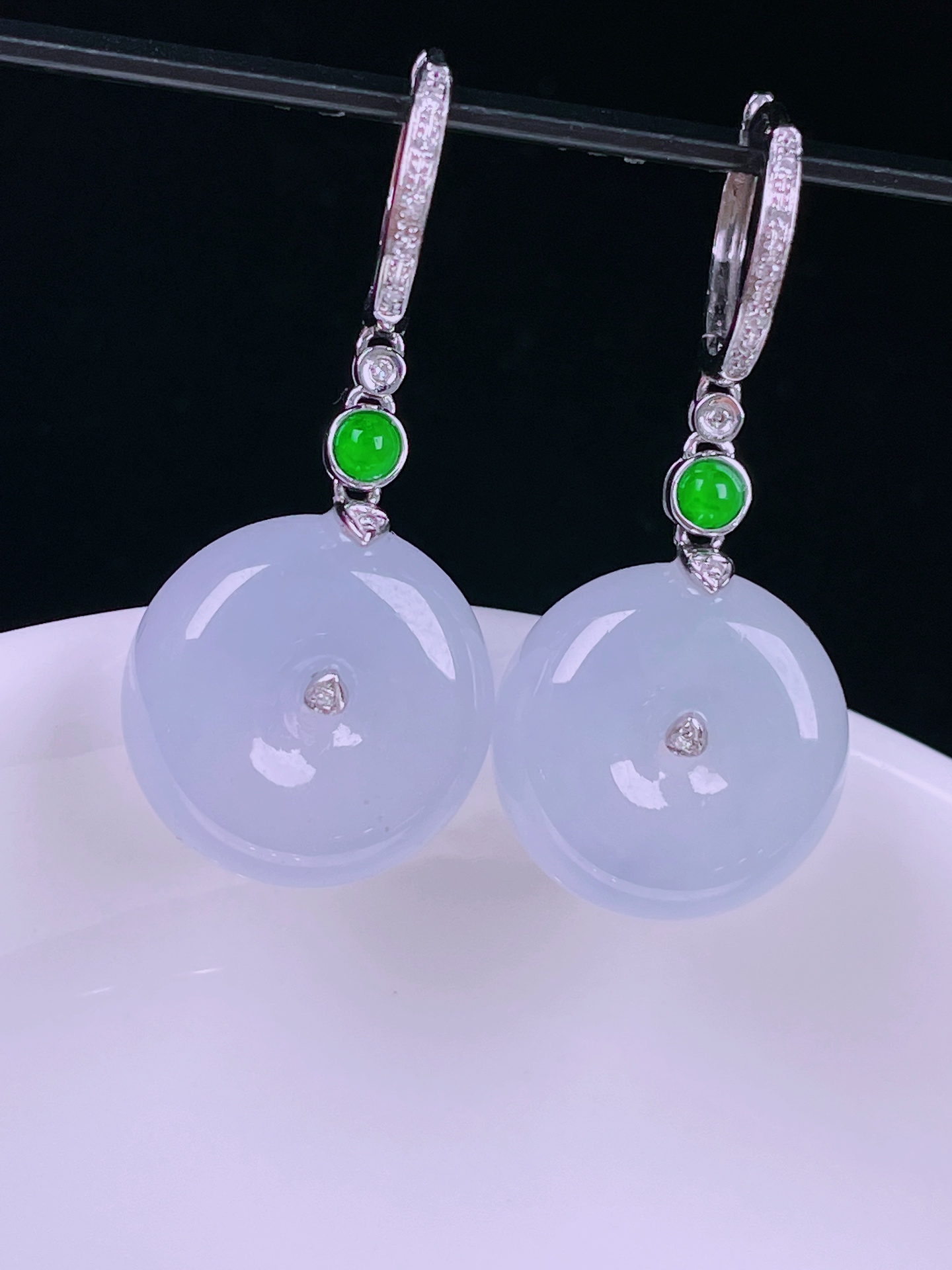 ️冰紫耳坠，老种起光，细底通透，尺寸：32裸石14/7.3mm0628