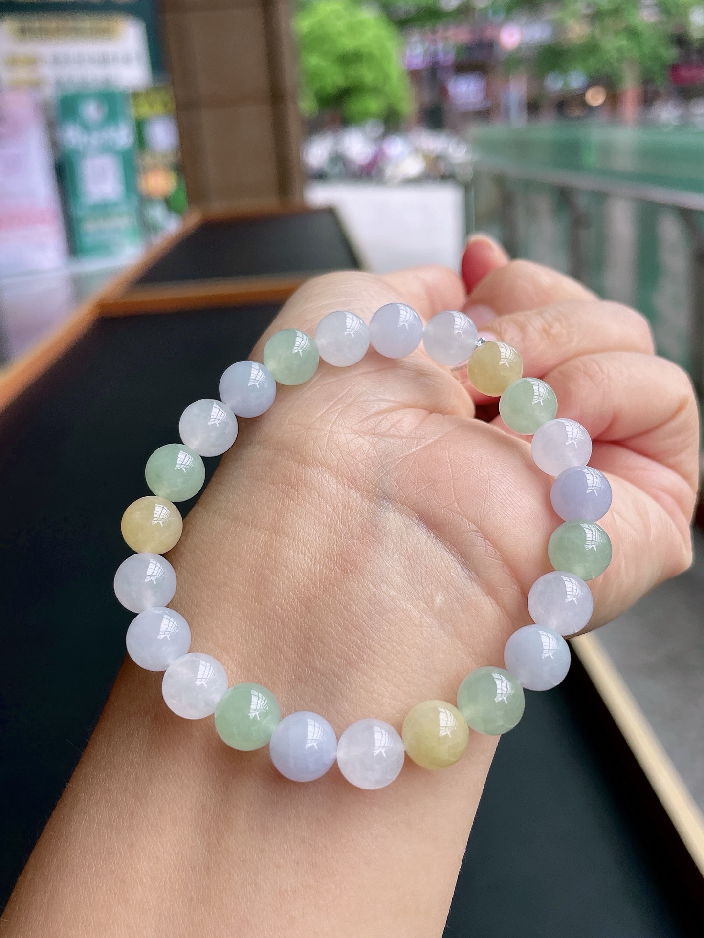 ️ 冰三彩手串 色泽艳丽，珠圆玉润 尺寸：8