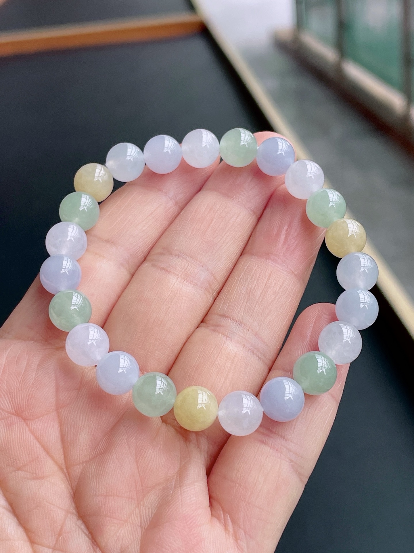 ️ 冰三彩手串 色泽艳丽，珠圆玉润 尺寸：8