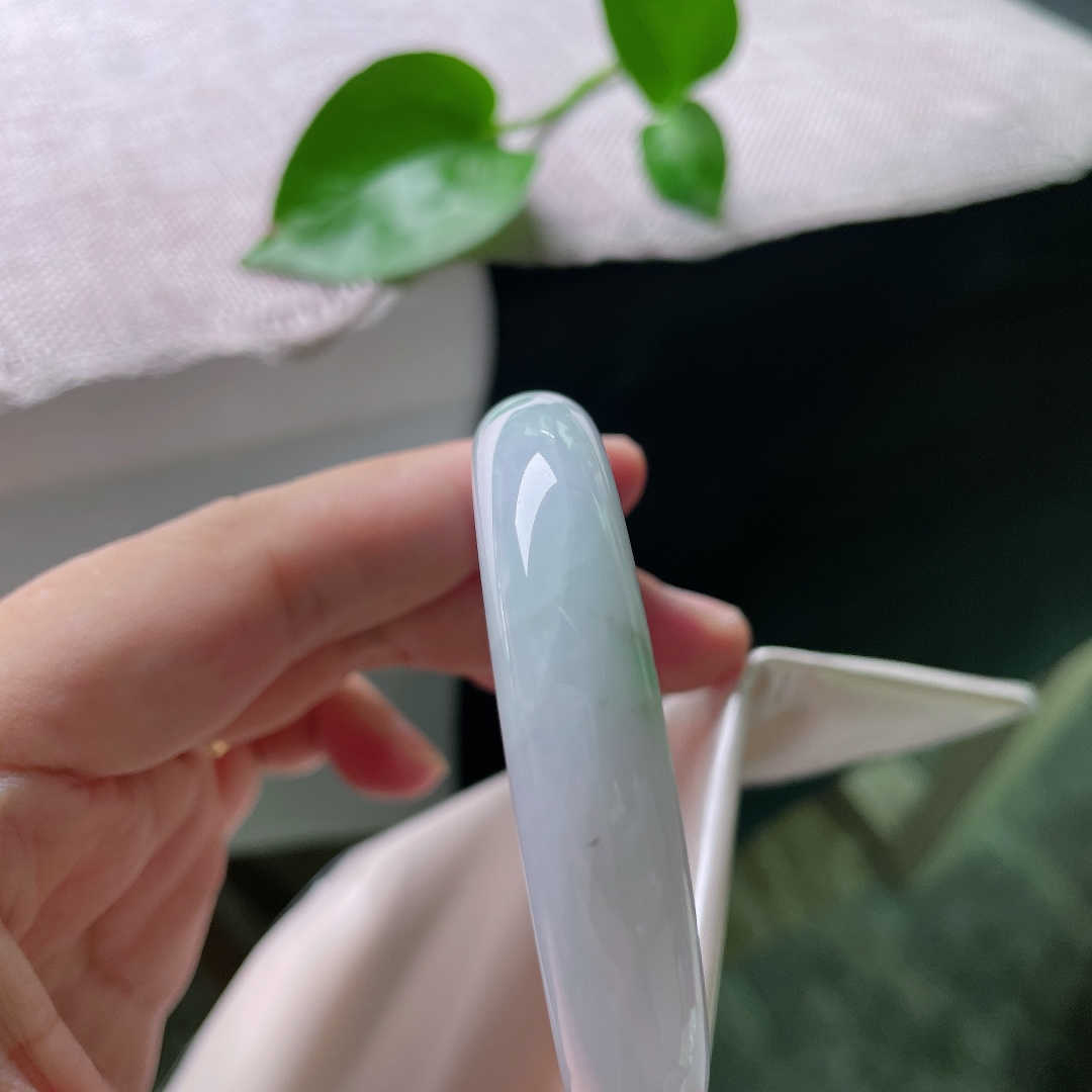 53/11.6/7.6，春彩正圈，水润细腻，小手福利，静而不喧，却足以润心。皮纹，ss54866a