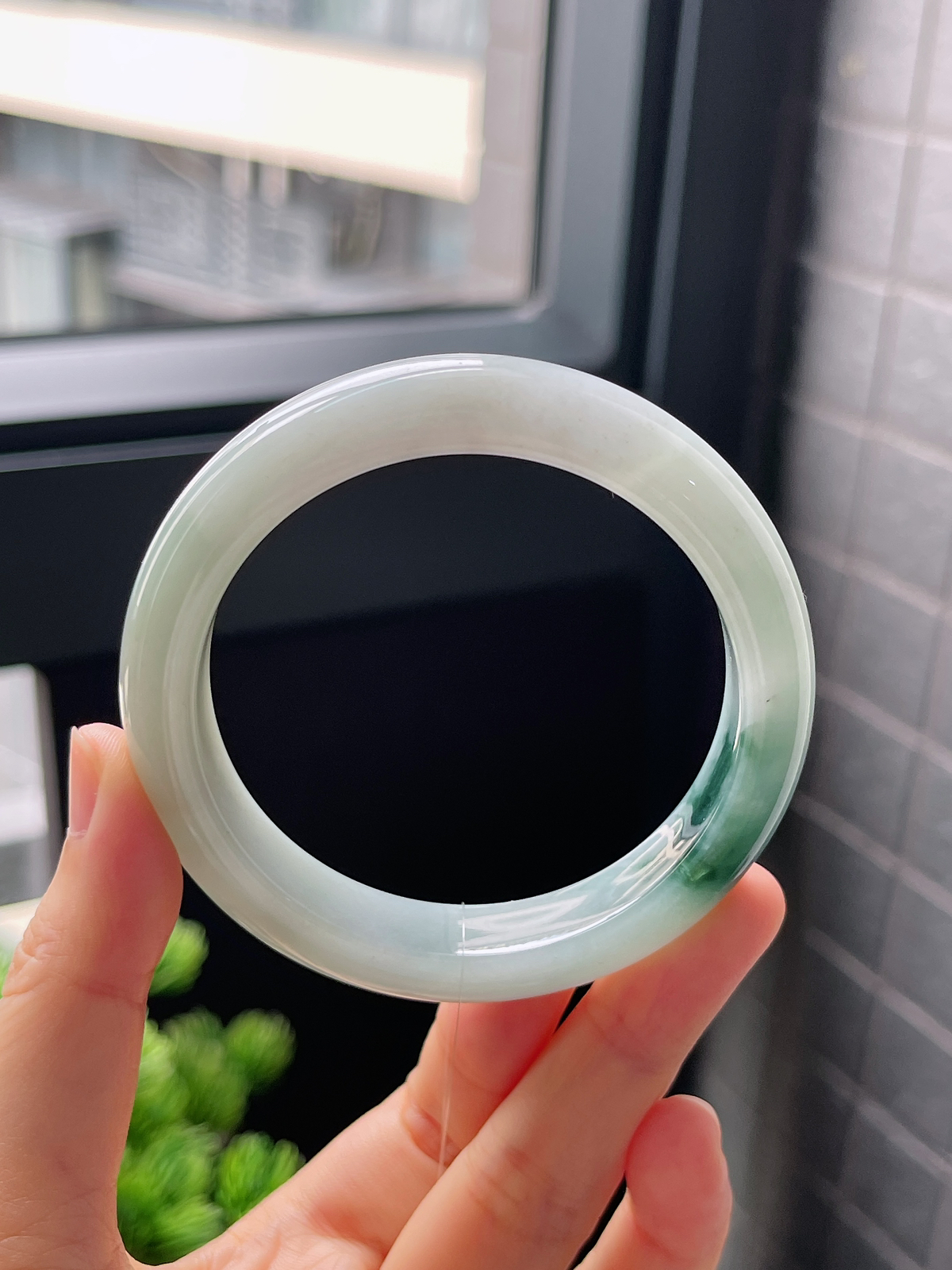 正圈55.2圈口，翡翠糯化种飘花手镯
