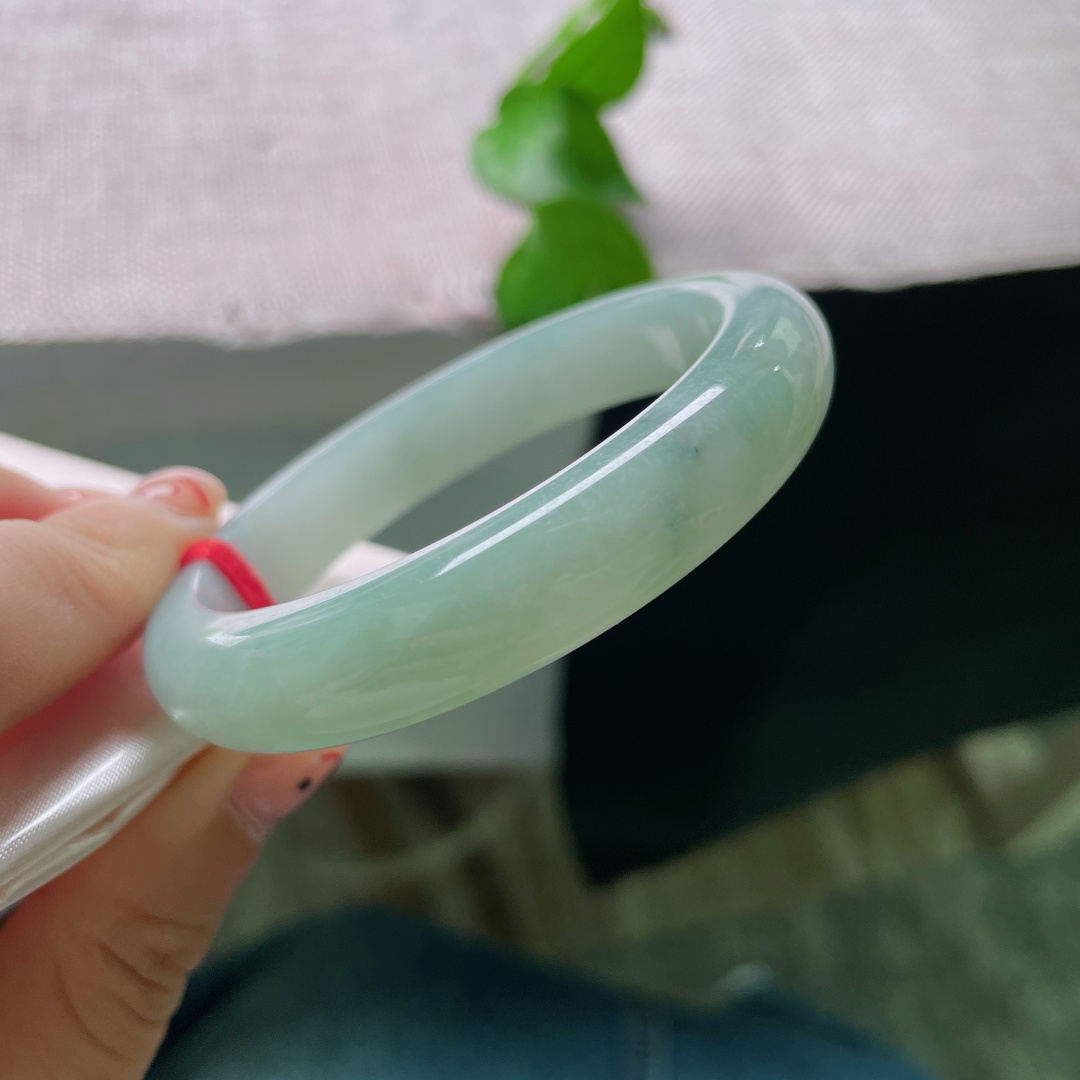 蓝底正圈，晶体纹，素雅干净，休闲通勤日常随心搭。ss54126a