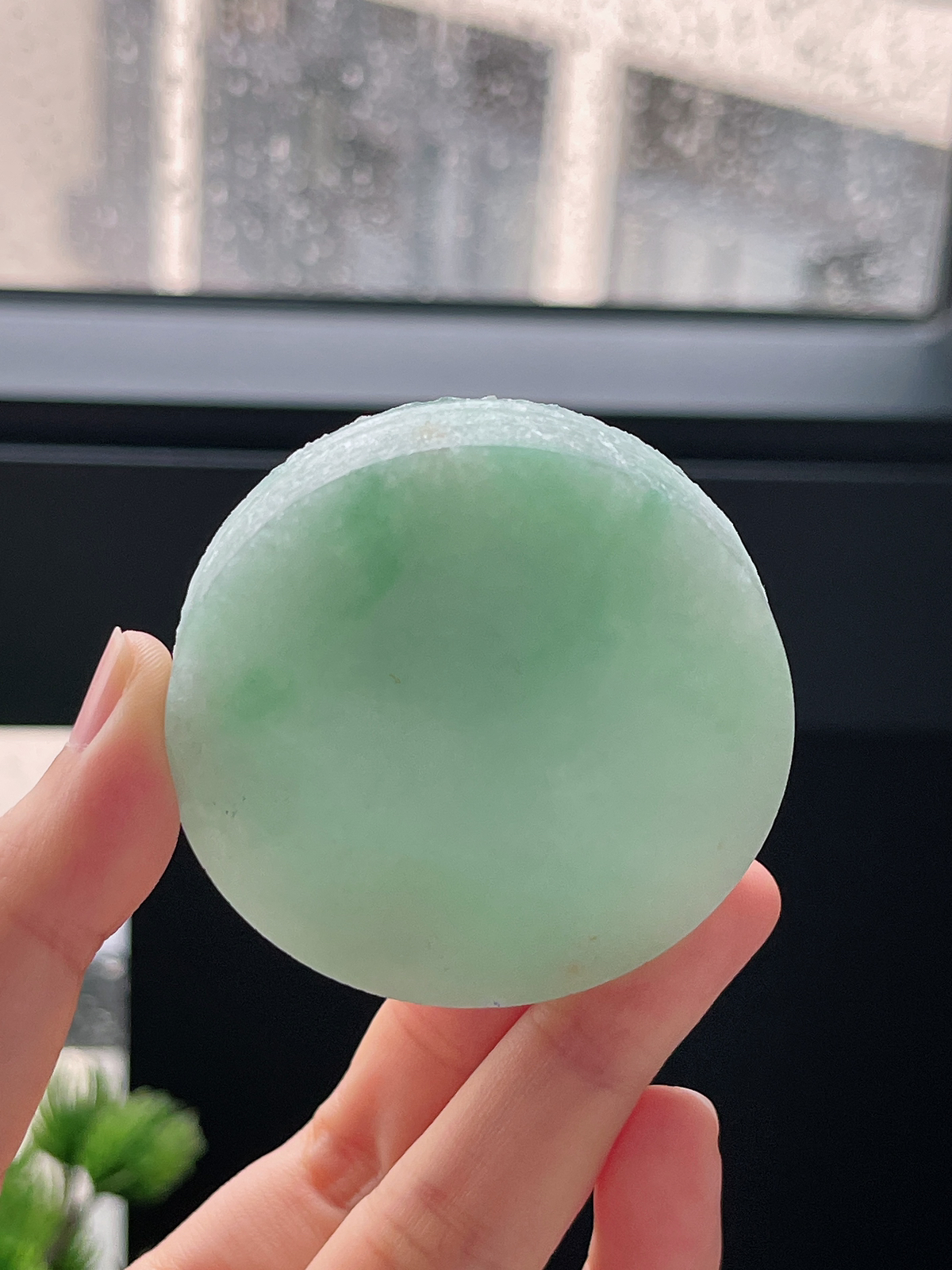 翡翠果绿镯心