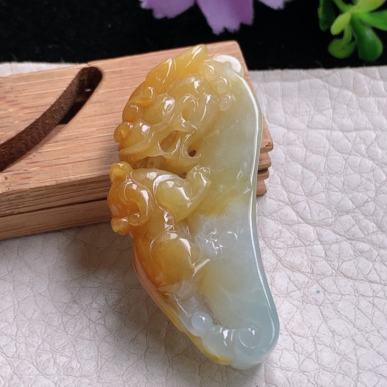 hx实拍46.7*9.5*22.2天然缅甸翡翠冰双彩双貔貅玉手牌