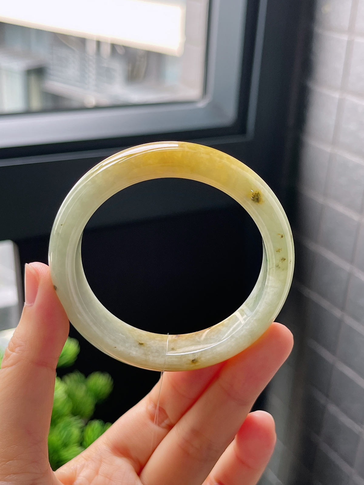 正圈50.8圈口，翡翠糯化种黄色手镯