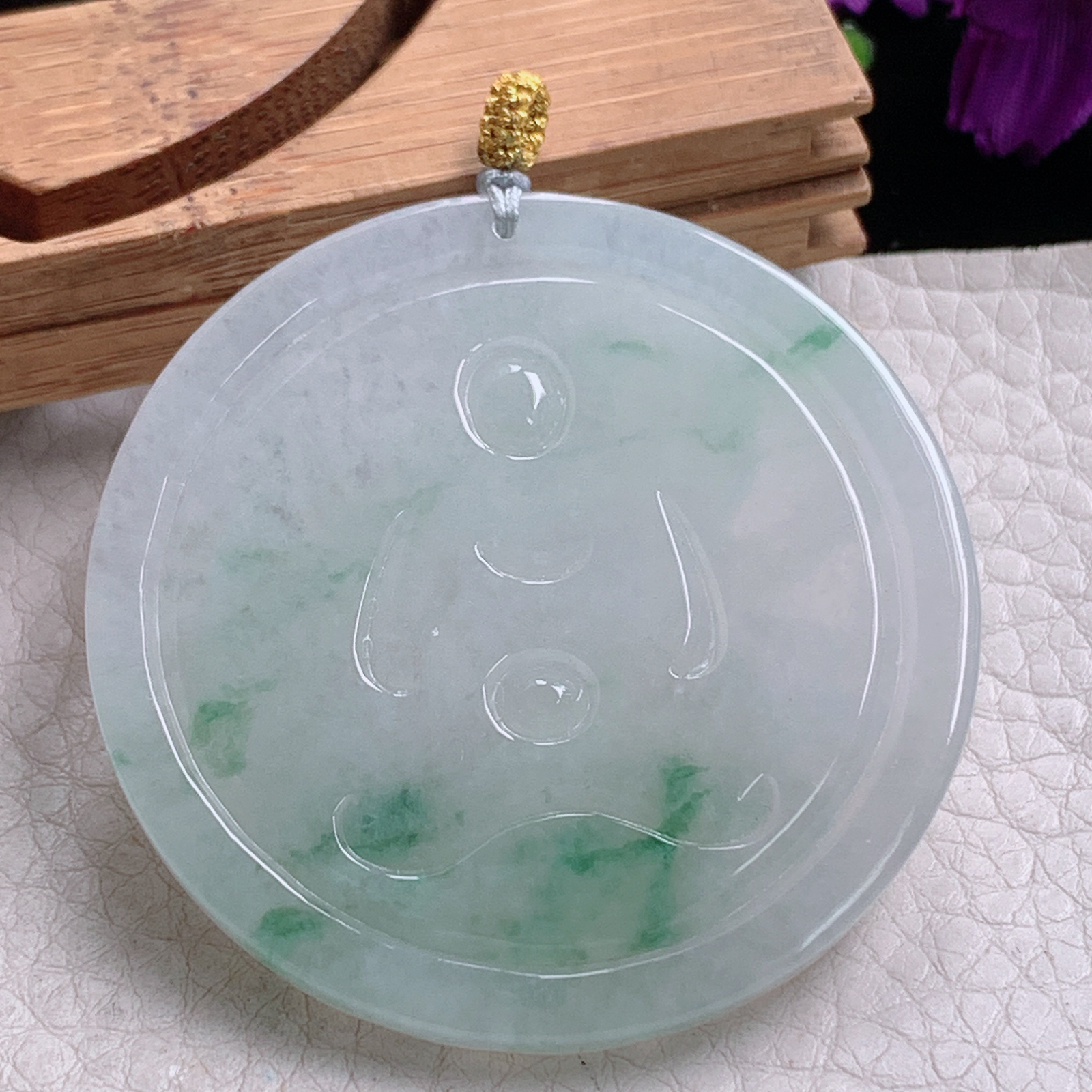 rp实拍51*5.8天然缅甸翡翠冰飘花千手观音 生肖守护神吊坠 玉挂件