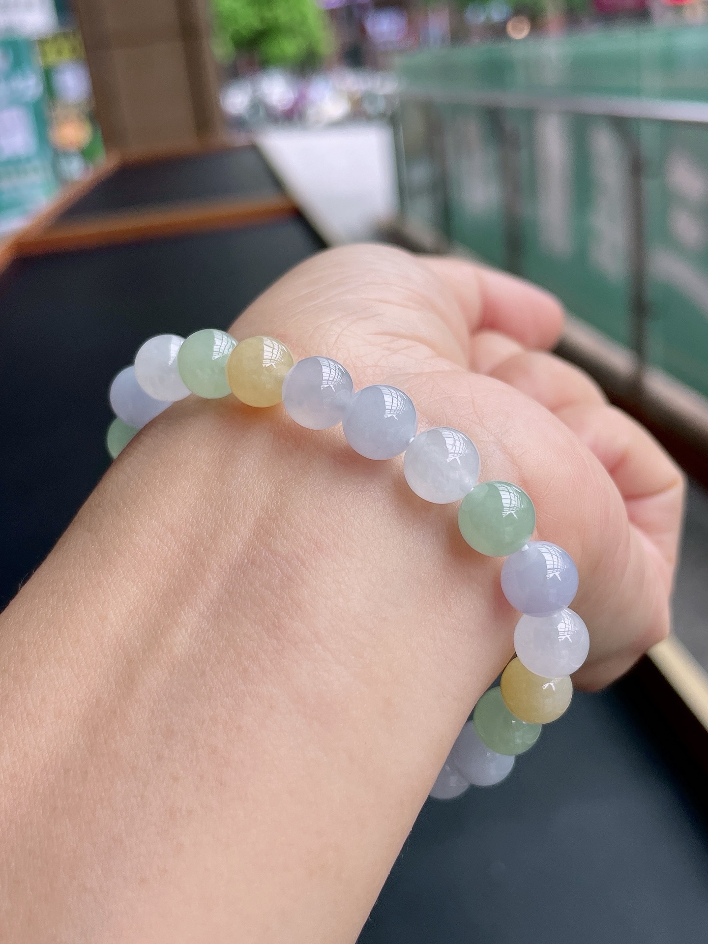 ️ 冰三彩手串 色泽艳丽，珠圆玉润 尺寸：8