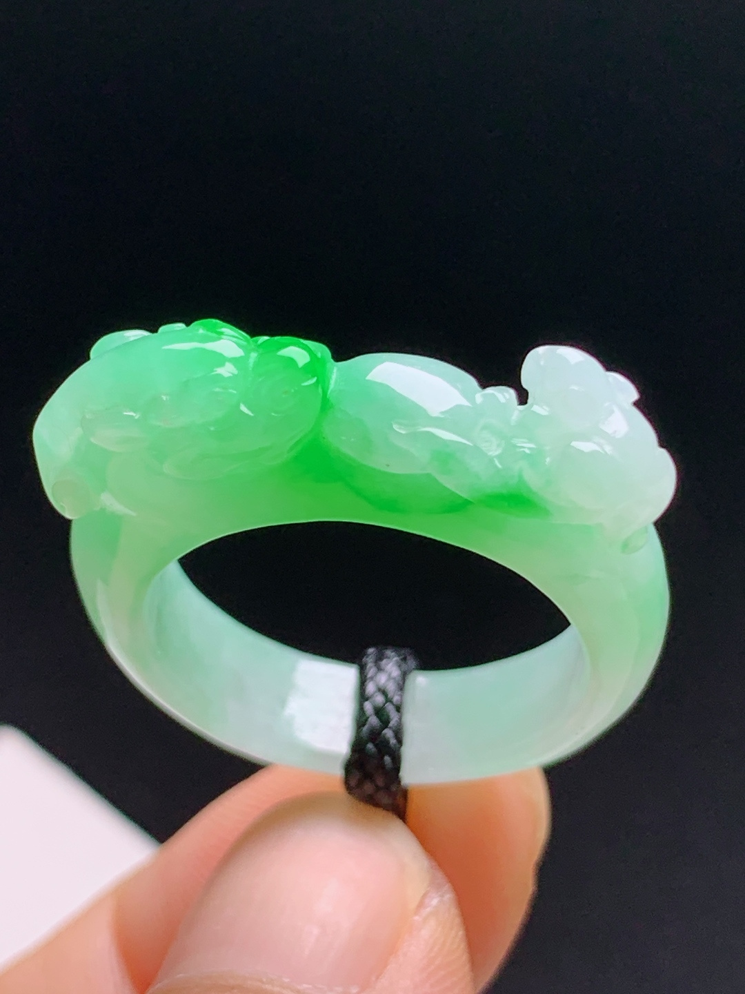 阳绿貔貅指环戒圈，正阳翠色立体精雕，招财守福 裸石31-6.2-9.3 圈口20 1306