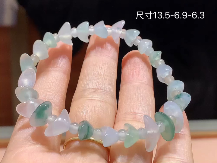 冰飘花手串  尺寸，13.5-6.9-6.3