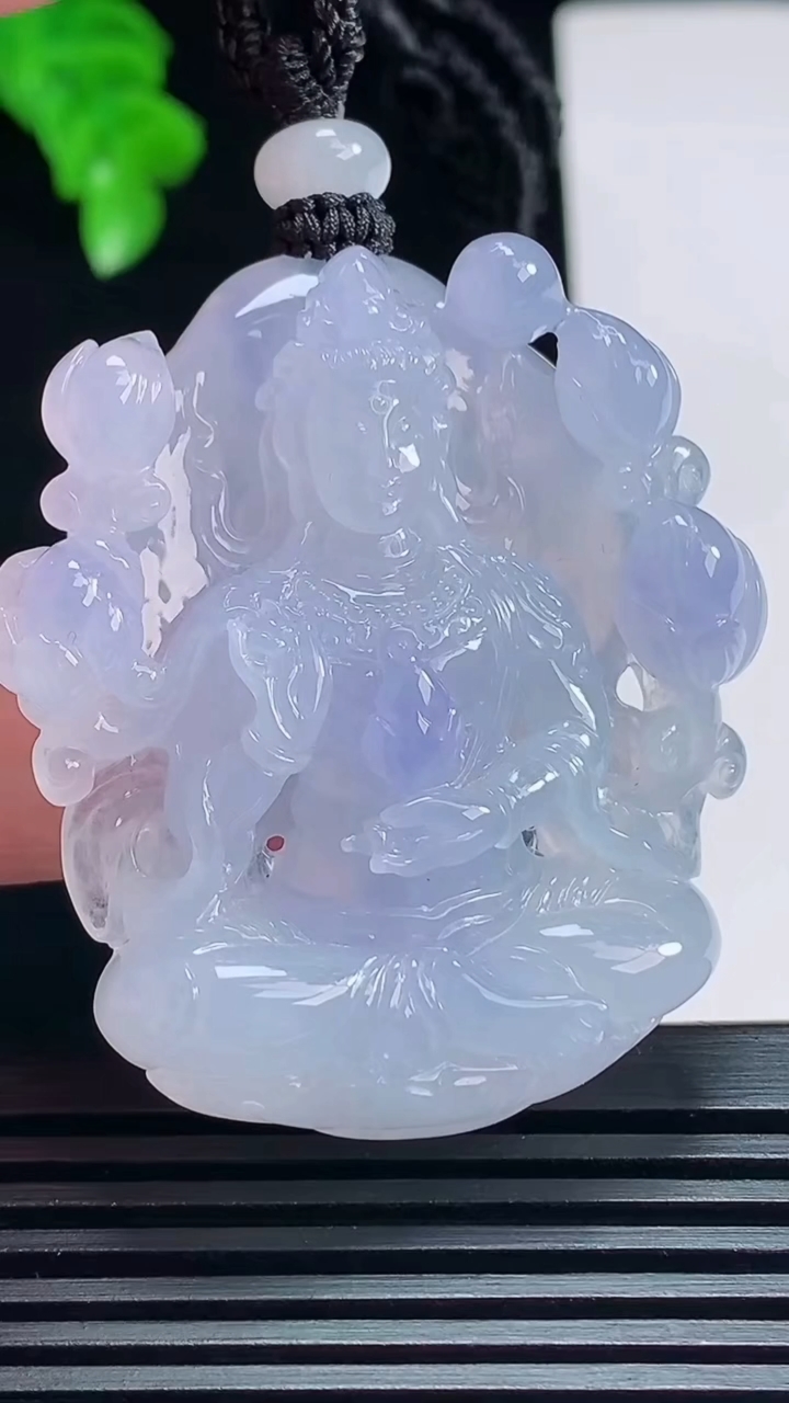 天然A货翡翠种紫罗兰大势至菩萨吊坠，尺寸46.3-41.5-11 重量:34.27g
7月7日