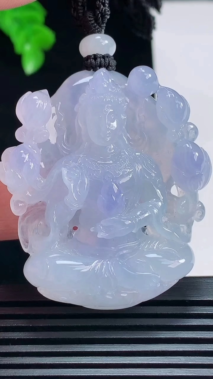 天然A货翡翠种紫罗兰大势至菩萨吊坠，尺寸46.3-41.5-11 重量:34.27g
7月7日