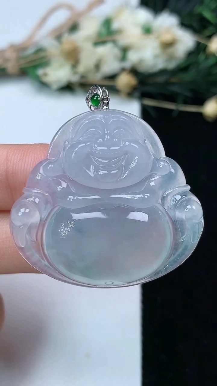 天然A货翡翠佛公吊坠，尺寸32-34.6-5.8，重量:10.00g
7月9日