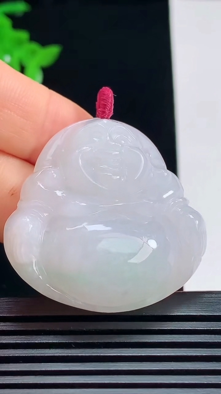 天然A货翡翠佛公吊坠，尺寸34.5-36-10 重量:20.15g
7月15日