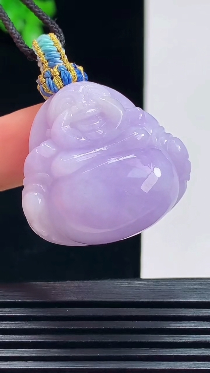 天然A货翡翠紫罗兰佛公吊坠，尺寸26.5-28.6-12.5 重量:16.15g
7月16日