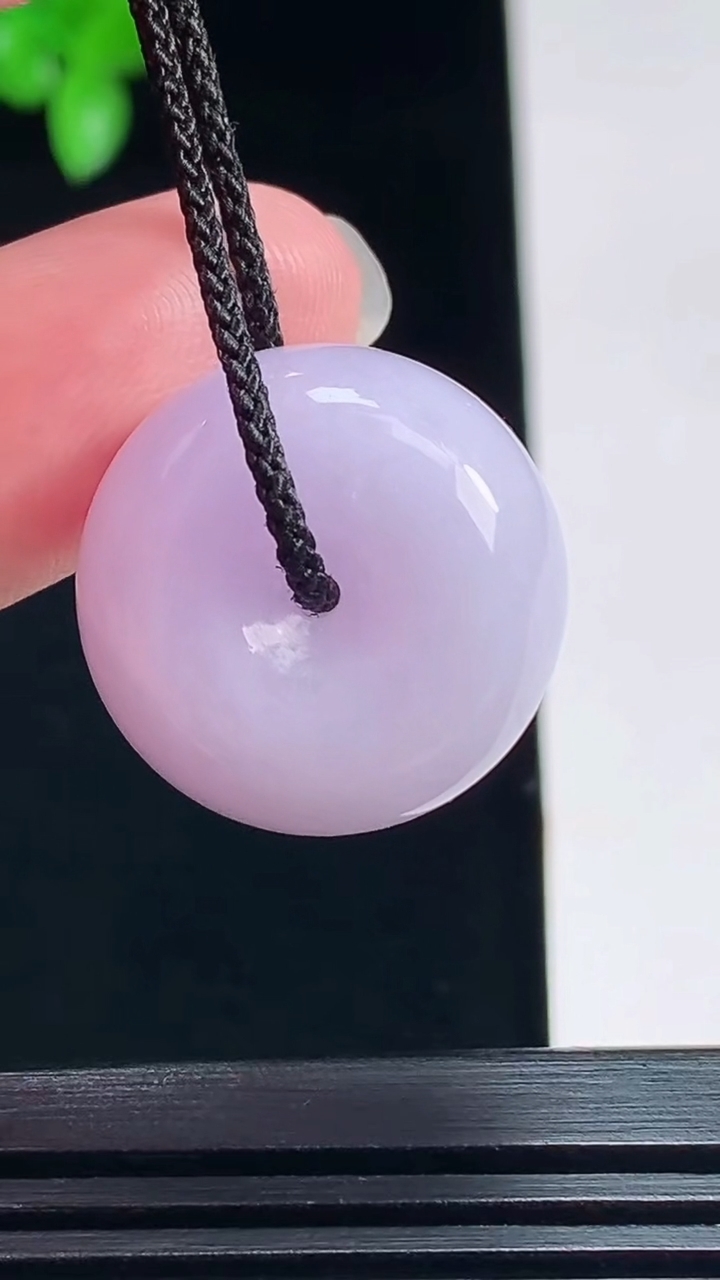 天然A货翡翠紫罗兰路路通吊坠，尺寸21-12 重量:11.23g
7月16日