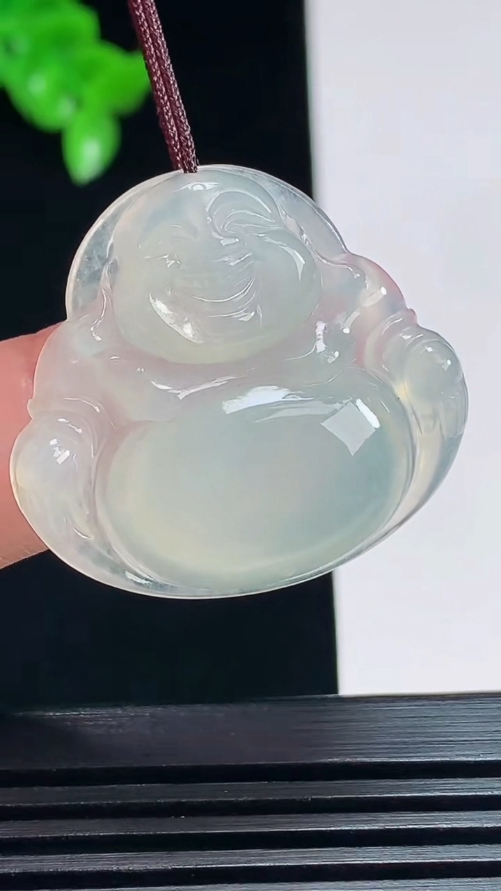 天然A货翡翠佛公吊坠，尺寸29-32-5 重量:6.95g
7月19日