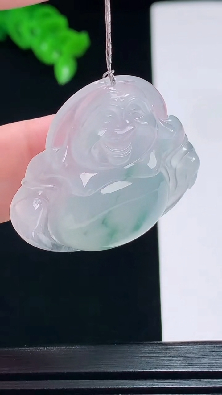 天然A货翡翠种飘花佛公吊坠，尺寸32-35-5.8 重量:9.65g
7月19日
