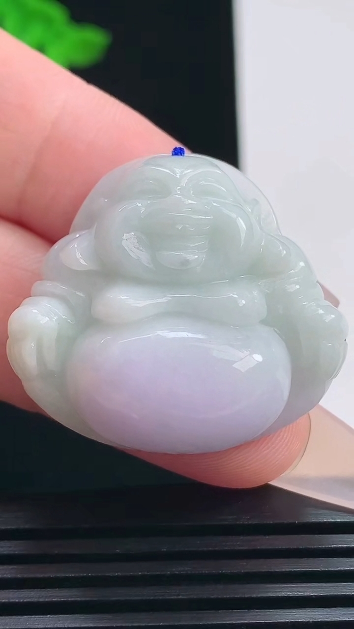 天然A货翡翠紫罗兰佛公吊坠，尺寸30.5-33-12.2 重量:18.24g
7月20日