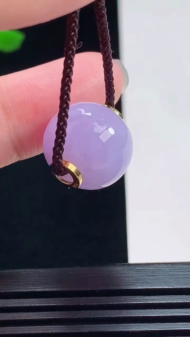 天然A货翡翠18k金紫罗兰路路通吊坠，尺寸15-12.5-15 重量:5.55g
7月20日